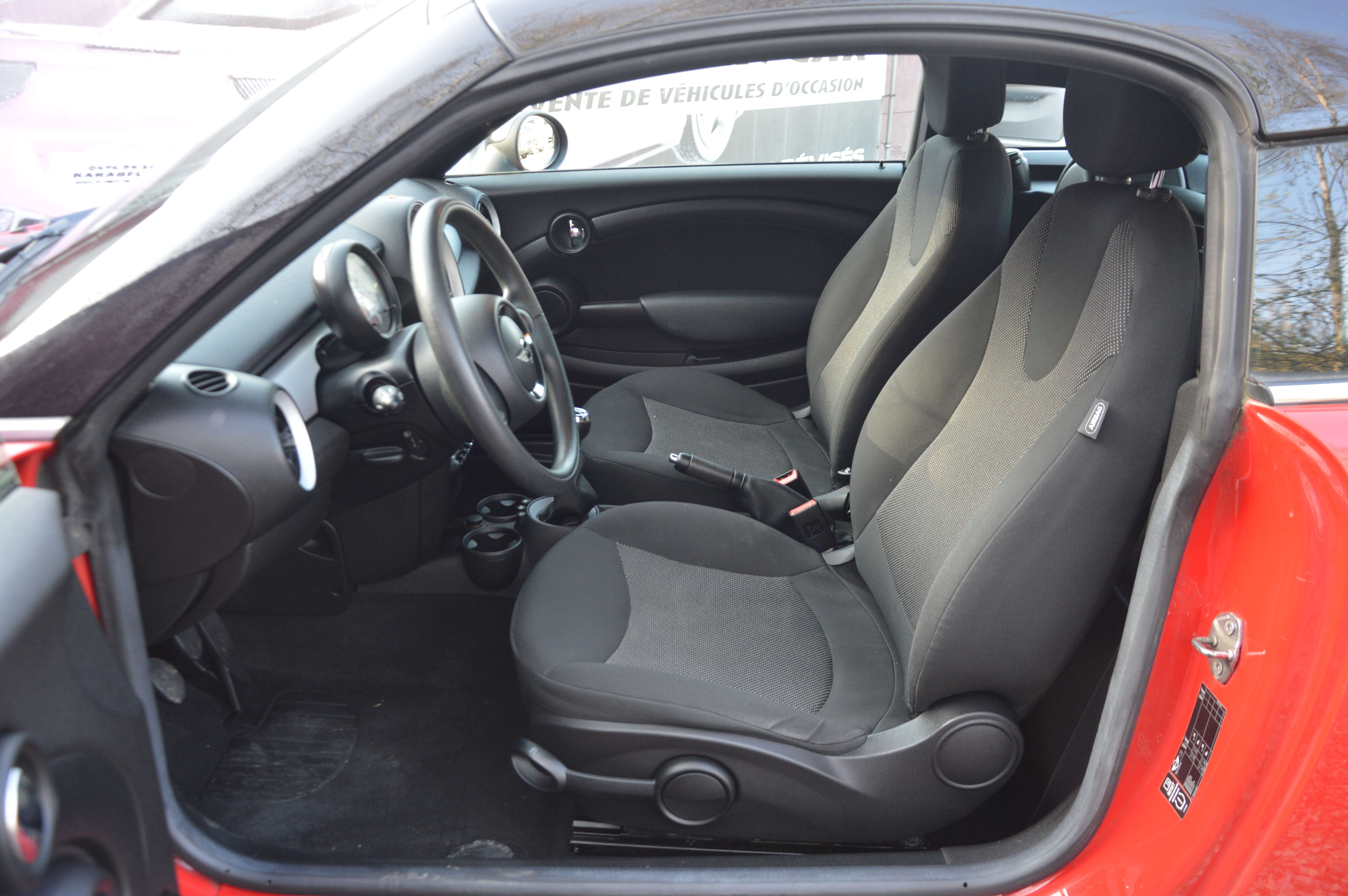 MINI Cooper Coupe 1.6i Cooper Pack JCW SENSOR AR CLIM 92.189KM