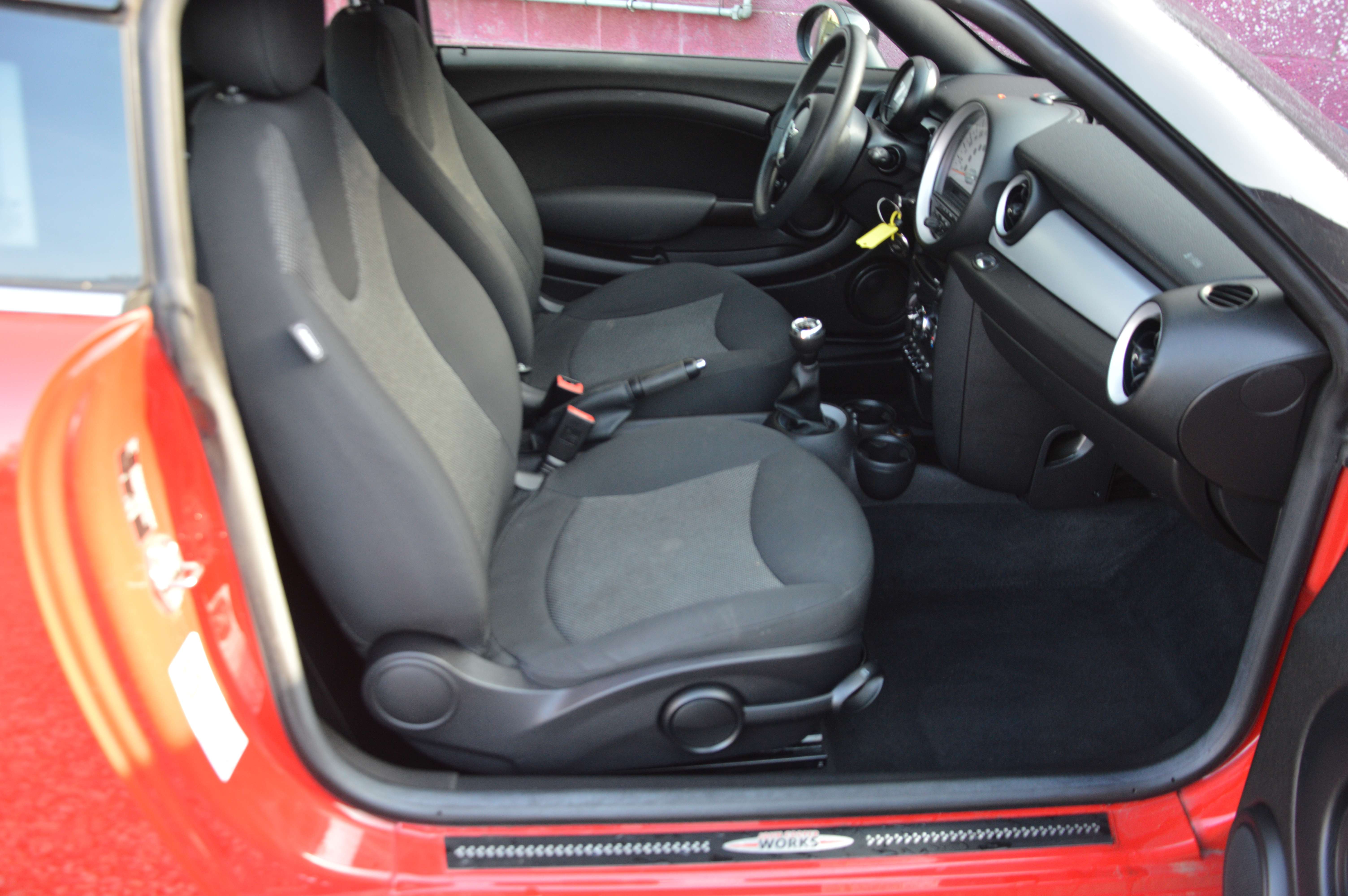 MINI Cooper Coupe 1.6i Cooper Pack JCW SENSOR AR CLIM 92.189KM