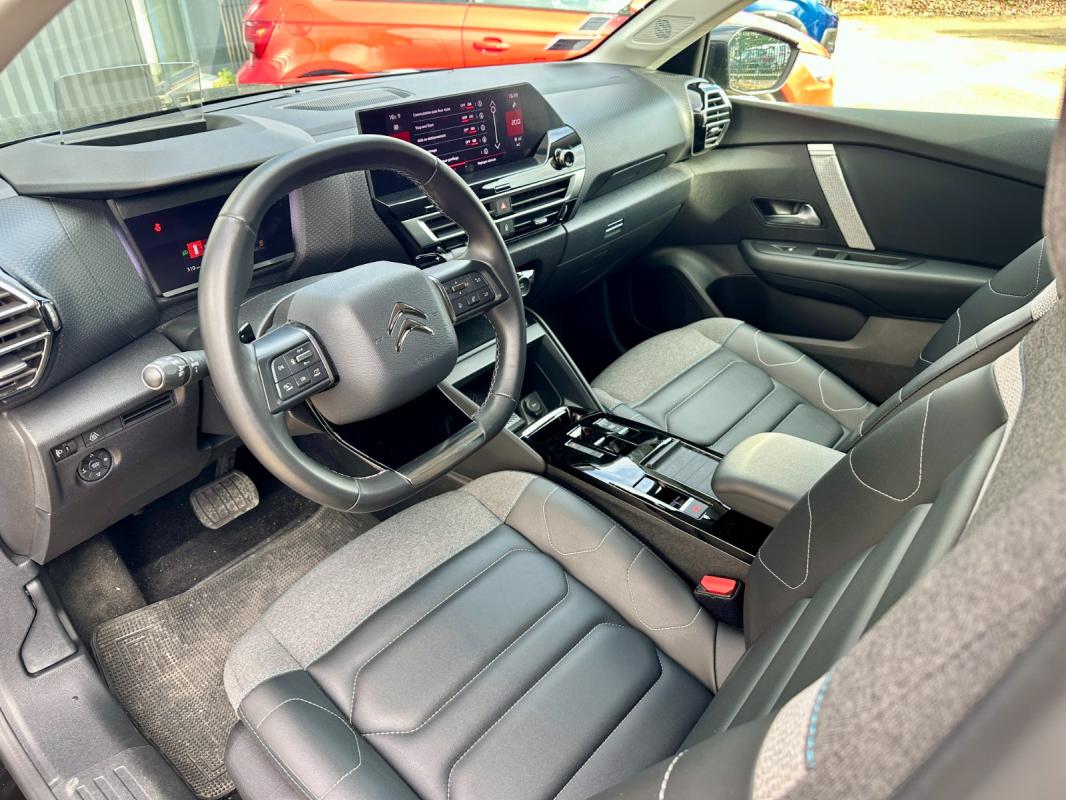 Citroen C4 PureTech 130 SS EAT8 Shine - 2021 26 000 km Garantie