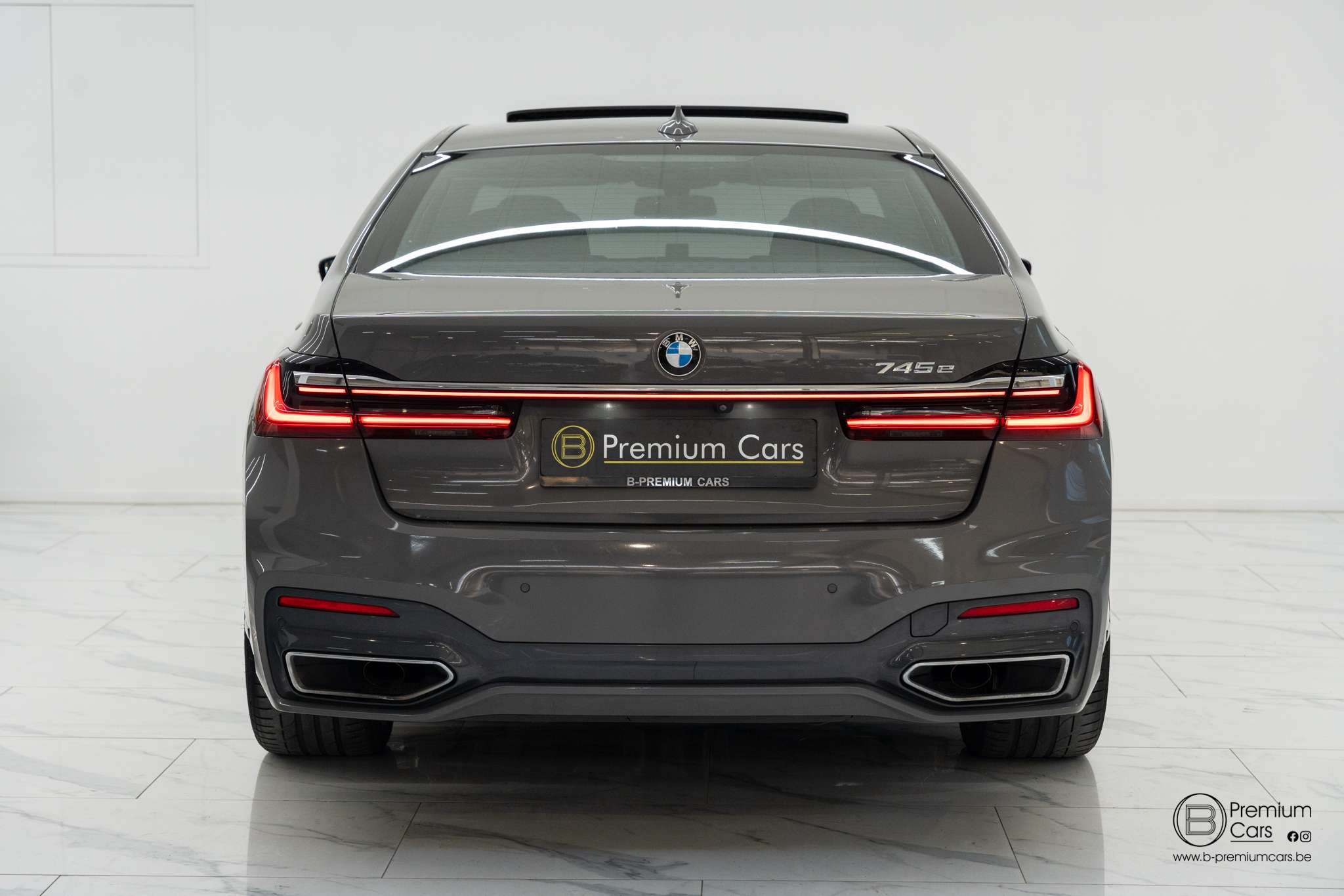 BMW 745 e M pack Individual/FULL OPTIONS!/Laser/ACC/360°/