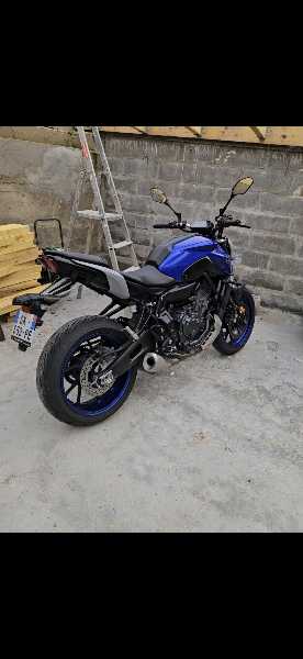 YAMAHA MT 07