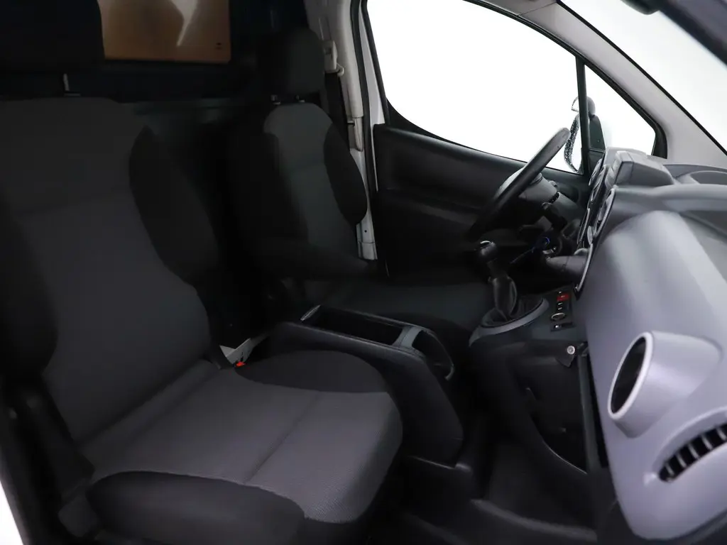 Peugeot Partner III 1.5 BLUEHDI 100 Garantie 12 Mois