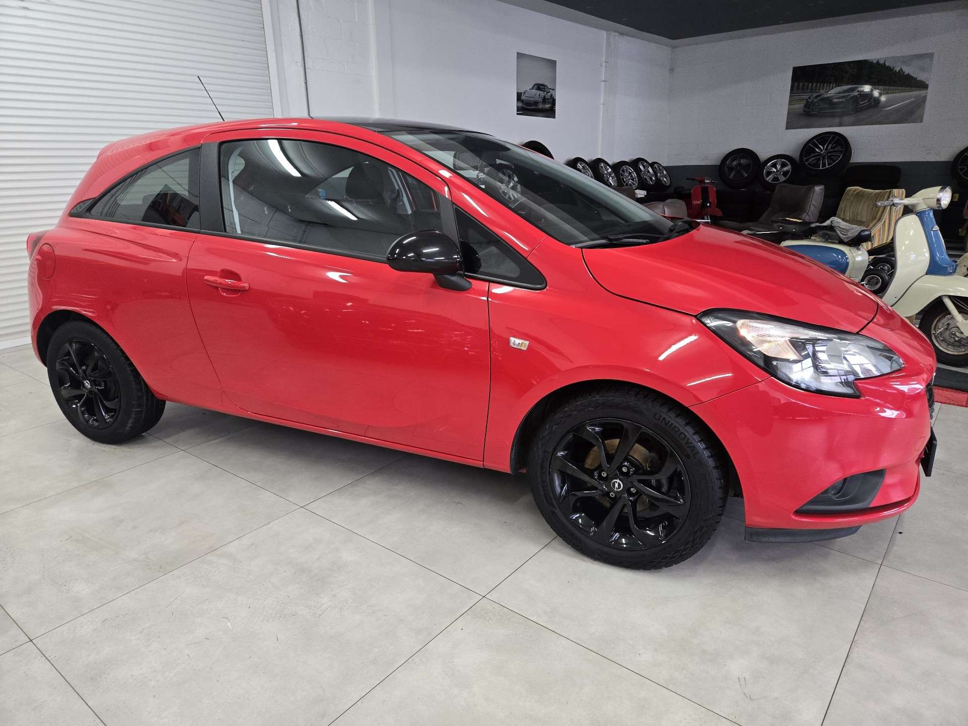 Opel Corsa *BLACK EDITION*CLIM*NAVI*SPORT*12MOIS GARANTI*