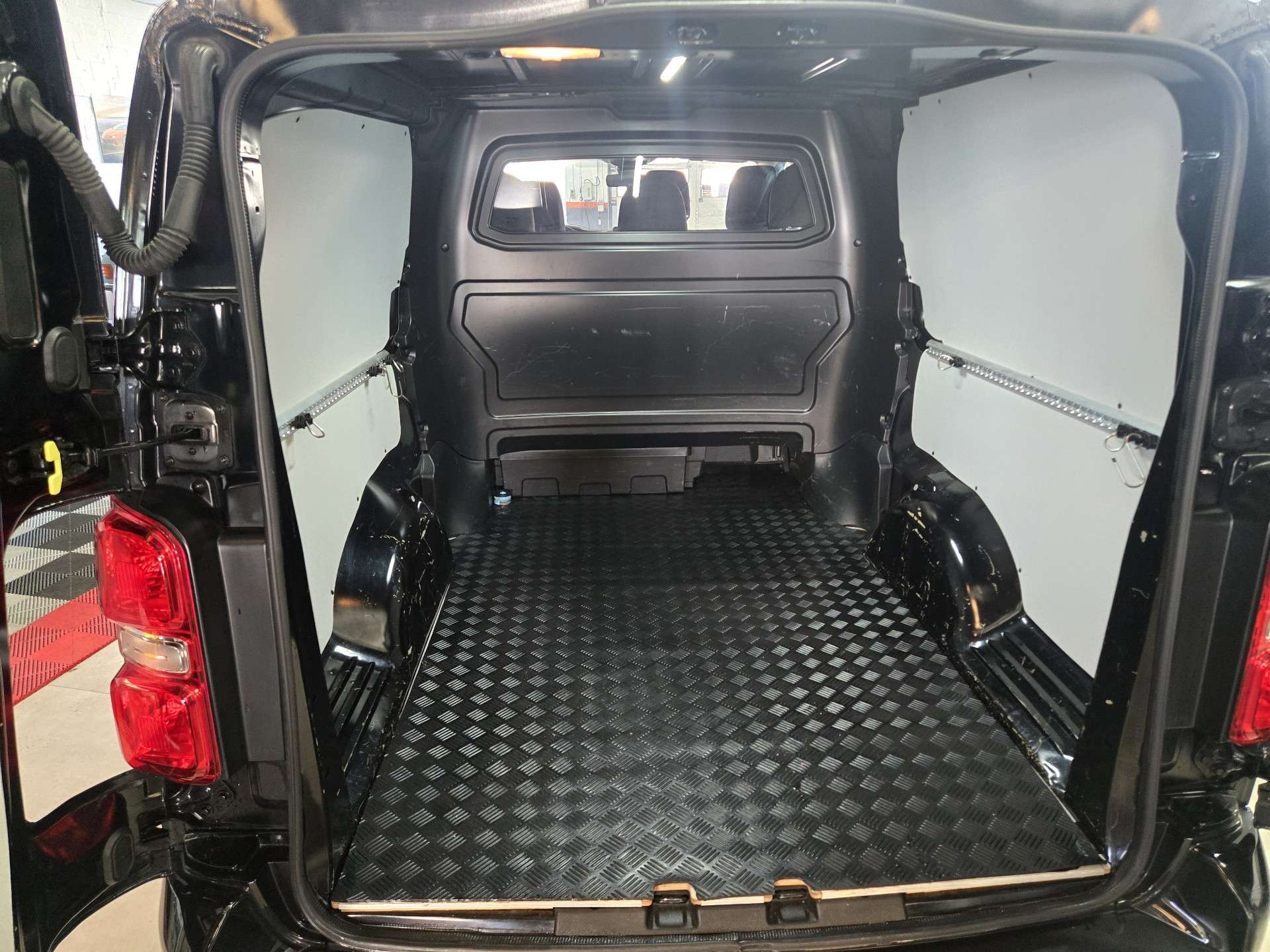 Fiat Scudo *L3/H1*6PLACES*BT AUTO*NAVI*CAMERA*PDC*JANTES*2PL*