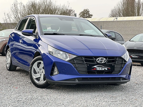 Hyundai i20 • TRES PROPRE • GARANTIE 1 AN