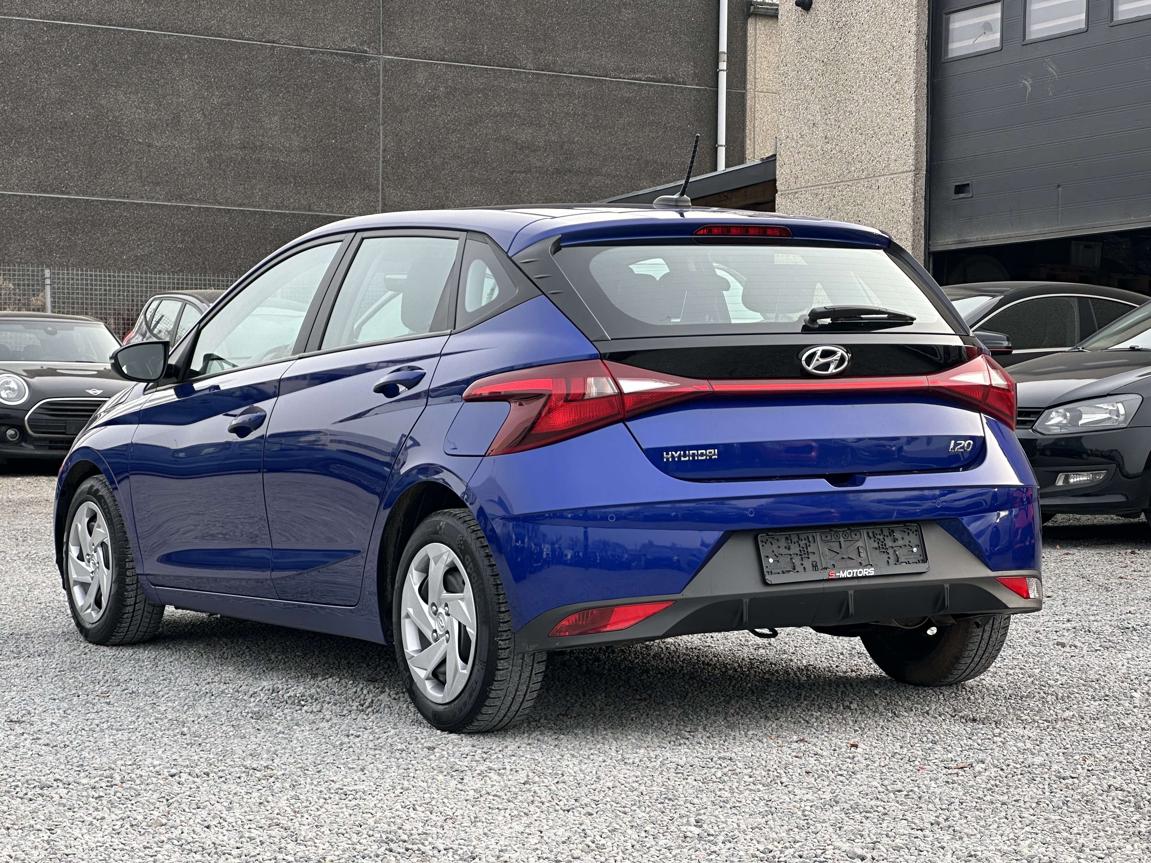 Hyundai i20 • TRES PROPRE • GARANTIE 1 AN