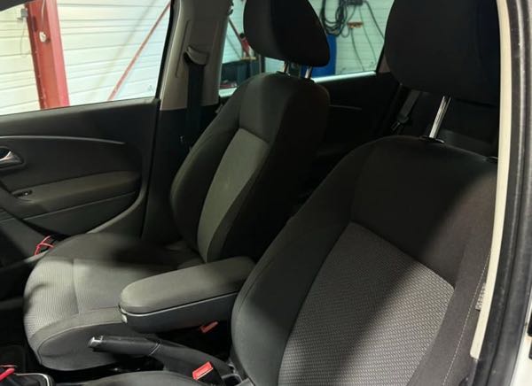 Volkswagen Polo V (2) 1.2 TSI 110 BLUEMOTION TECHNOLOGY SPORTLINE DSG7 5P