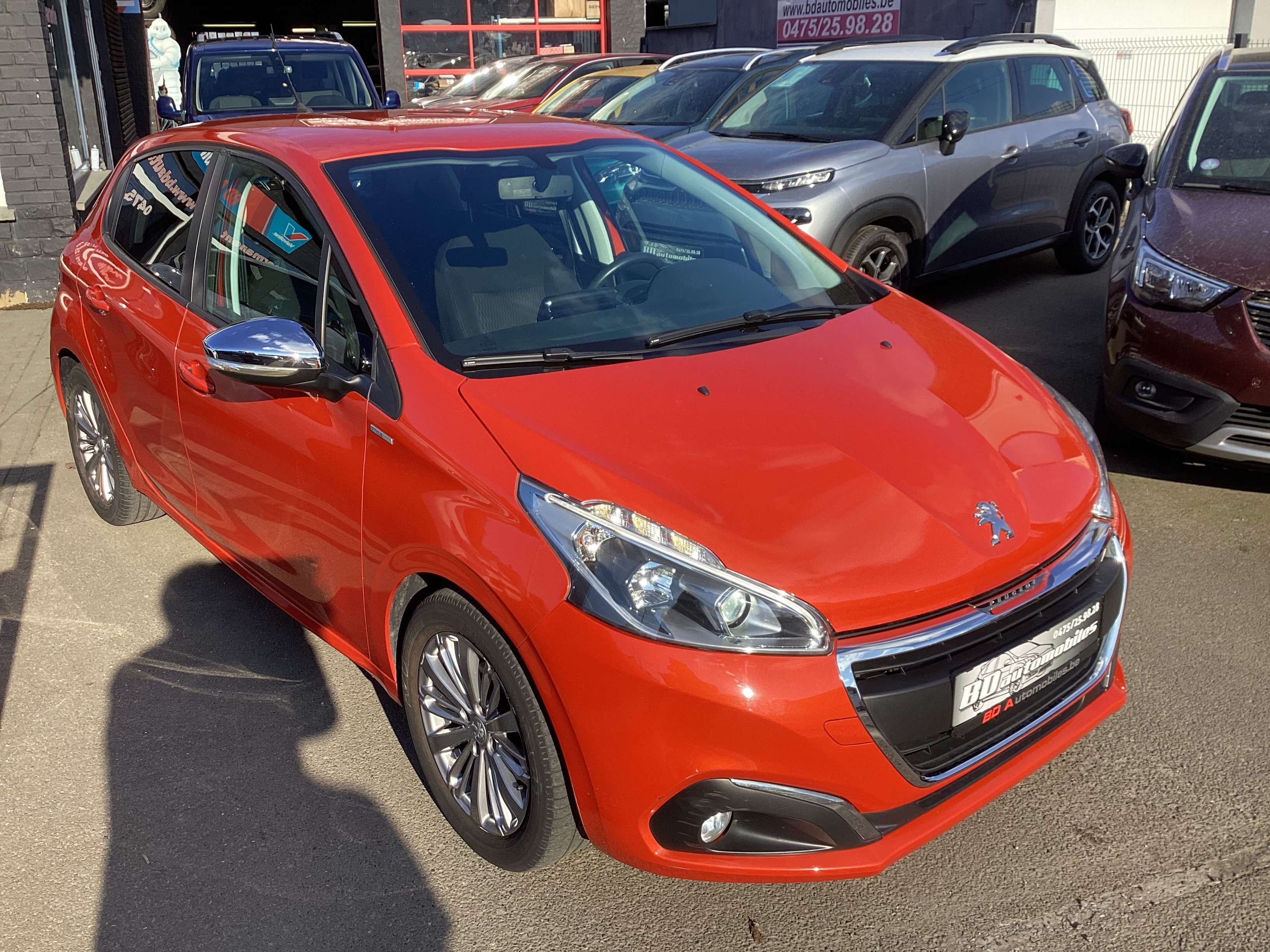 Peugeot 208 208 1.2i Style comme neuve⭐️⭐️⭐️