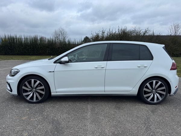 Volkswagen Golf VII 1.5 TSi 150CH PACK R-LINE TOIT OUVRANT PANORAMIQUE