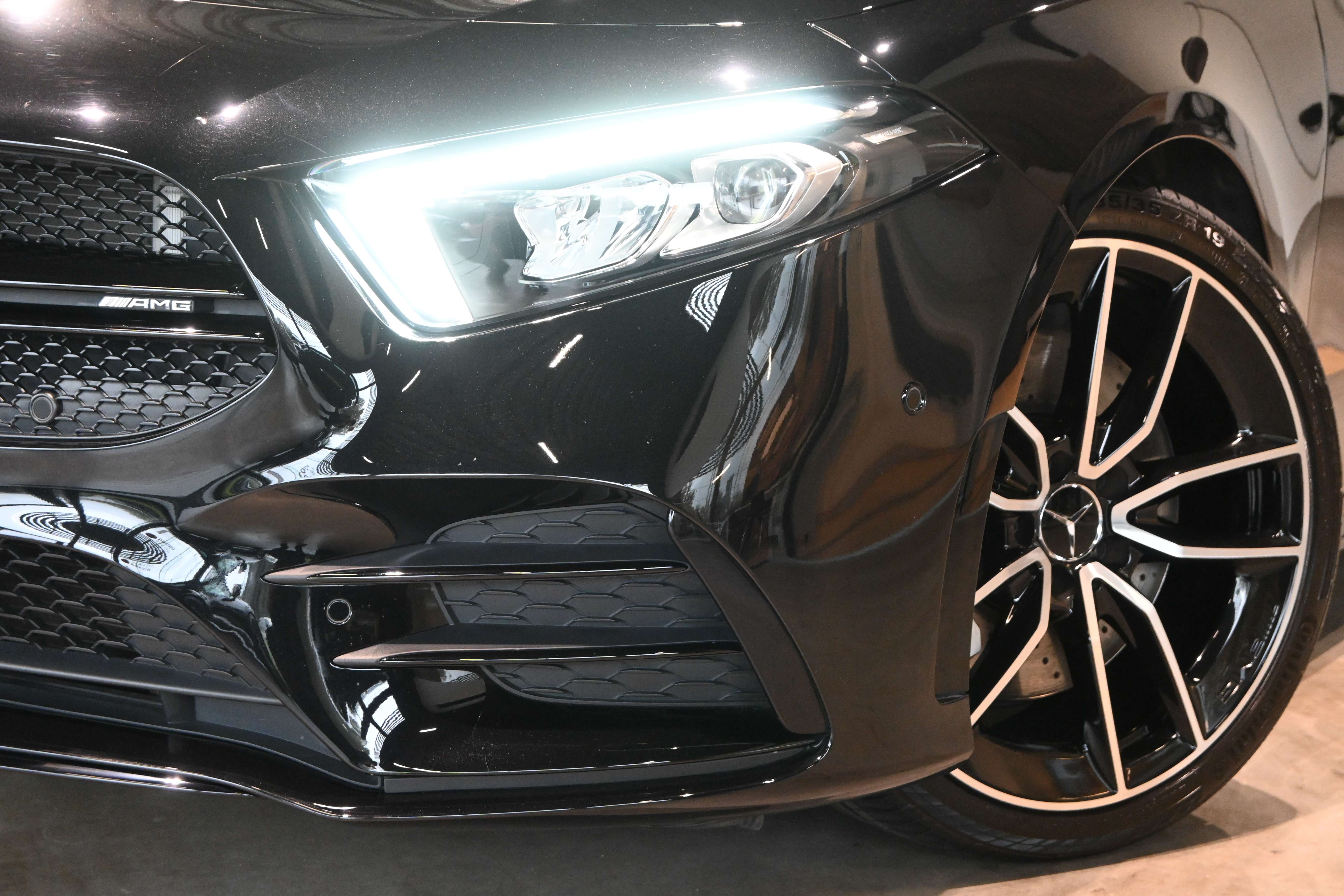 Mercedes-Benz A 35 AMG 4Matic **LED/LEDER/ALCANTARA/CC/DAB/NAV/CAM**