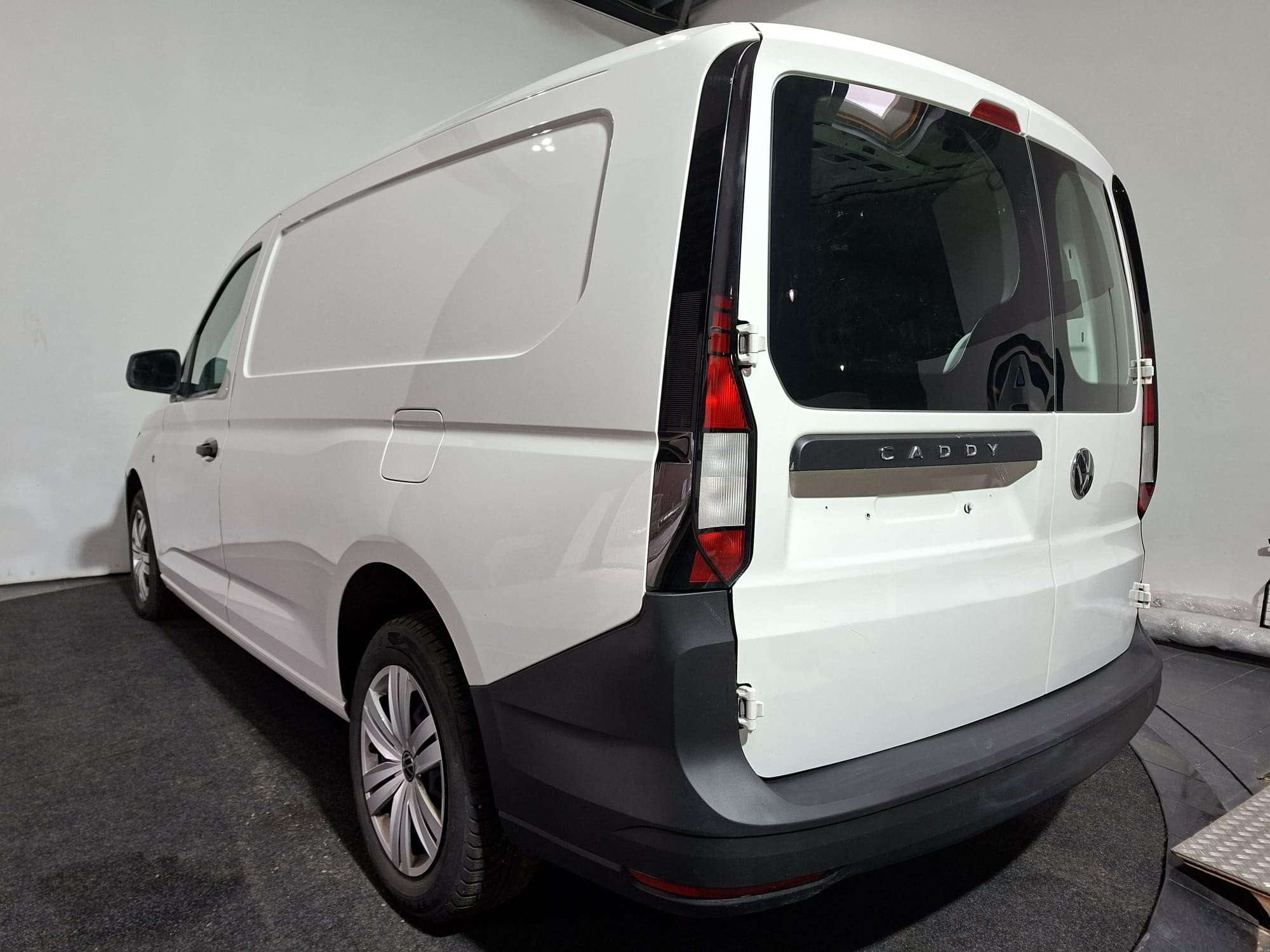 Volkswagen Caddy 2.0 TDi | Airco| Bluetooth I Carpass