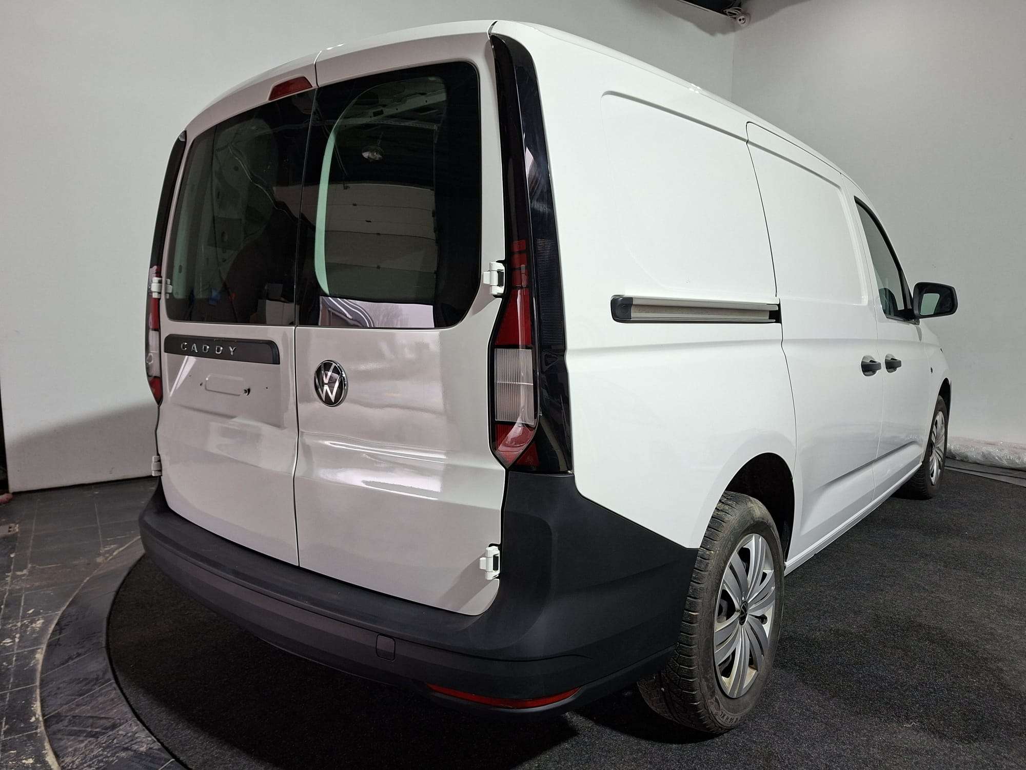 Volkswagen Caddy 2.0 TDi | Airco| Bluetooth I Carpass