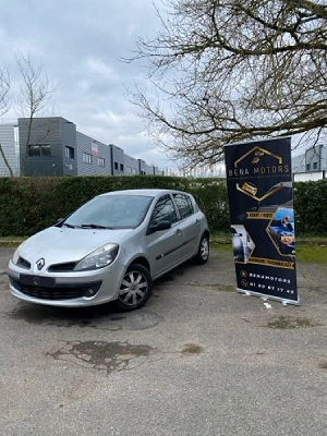 Renault Clio III 1.5 DCI 85 AUTHENTIQUE 5P