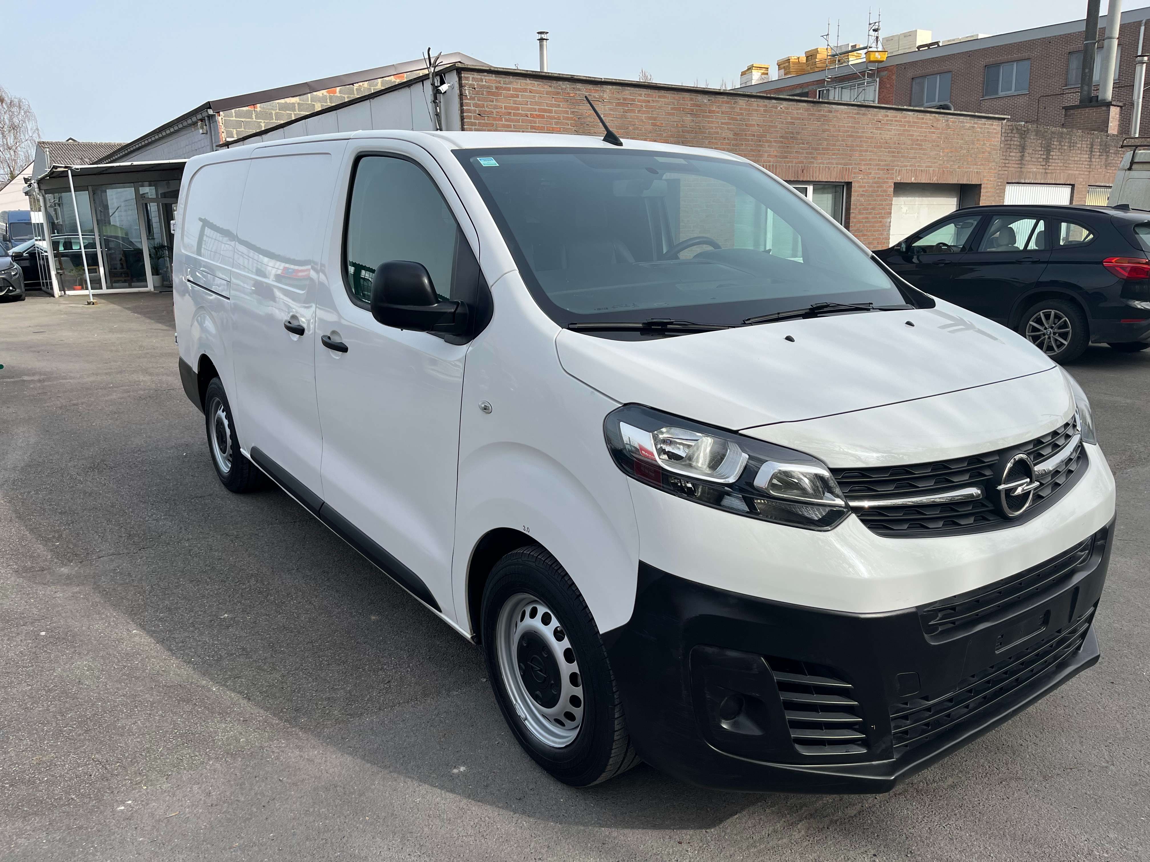 Opel Vivaro L3H1-AIRCO- DB DEUREN-PORTES -13.470€+BTW+TVA