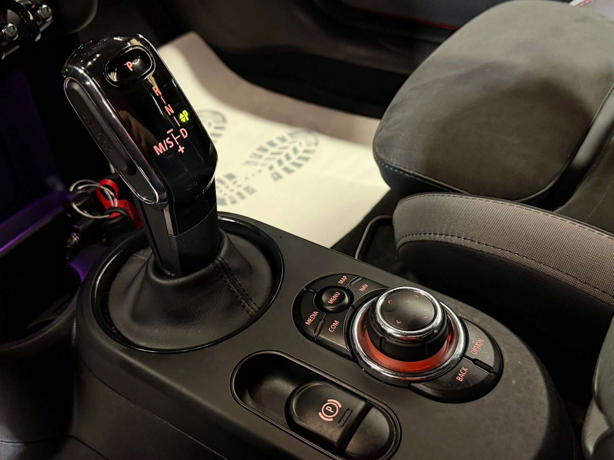 MINI John Cooper Works 2.0AS John Cooper Works * GAR 12 MOIS * 1ER PROP