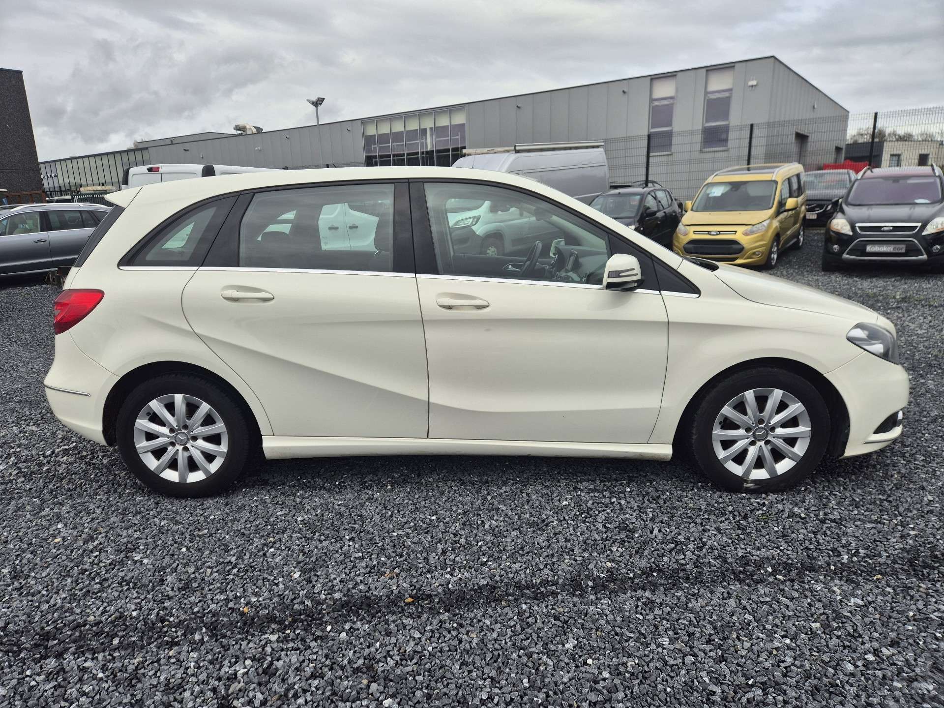 Mercedes-Benz B 180 CDI Essential / Camera / USB / Marchand ou Export