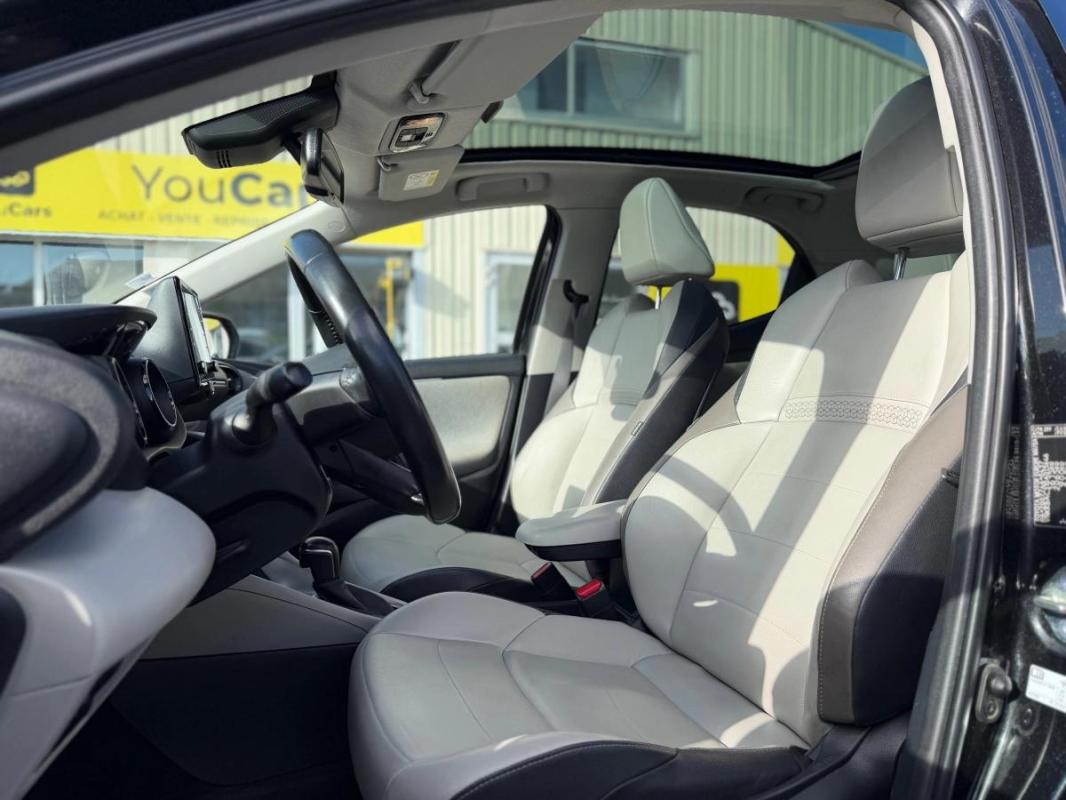 Toyota Yaris 1.5 114H 90 HYBRID FULL-HYBRID COLLECTION - TOIT PANORAMIQUE JBL CUIR CARPLAY