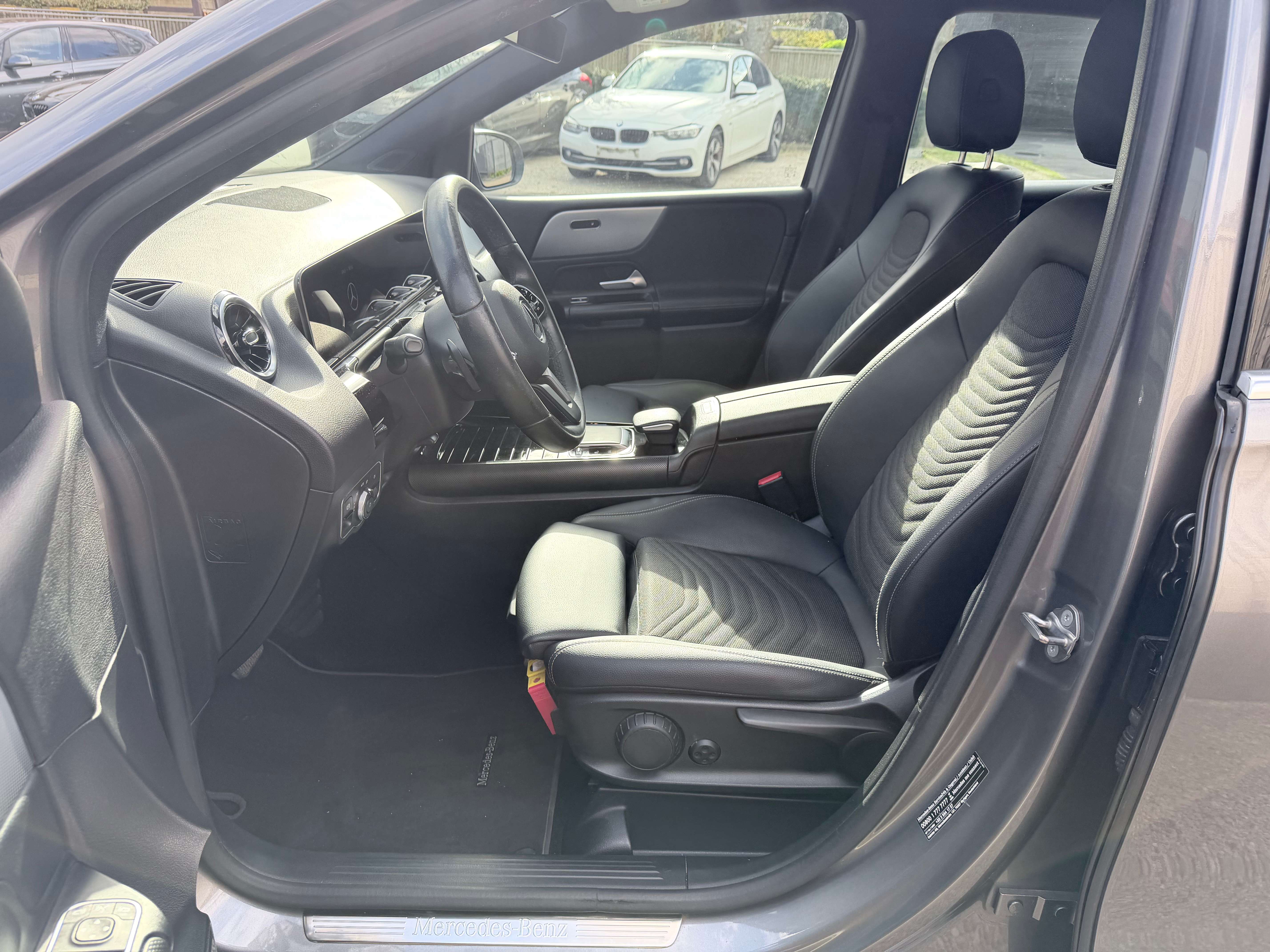 Mercedes-Benz B 180 d HALF-LEDER/ZETELVERW./CAMERAFULL-LED/SAFETY