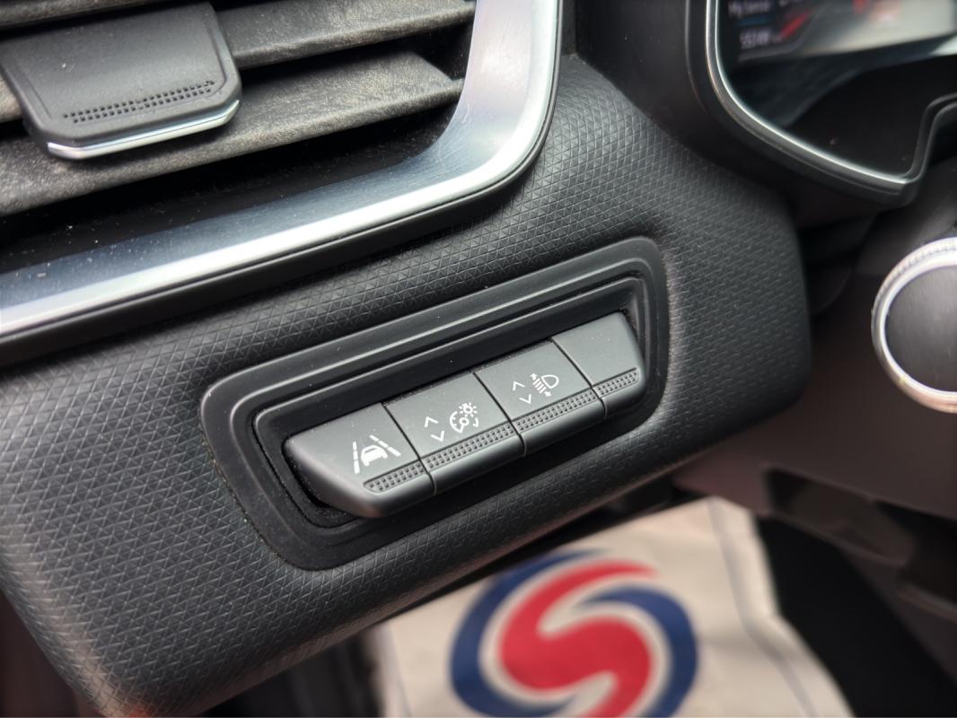 Renault Clio V TCe 100 Intens