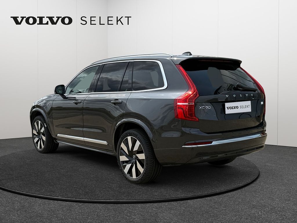 Volvo XC90 XC90 Recharge Ultimate, T8 AWD Plug-in Hybrid, Elektrisch/Benzin, Bright, 7 Sitz