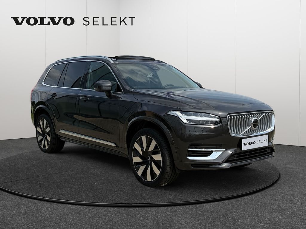 Volvo XC90 XC90 Recharge Ultimate, T8 AWD Plug-in Hybrid, Elektrisch/Benzin, Bright, 7 Sitz