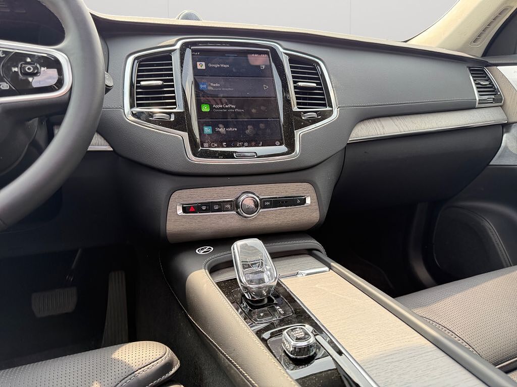 Volvo XC90 XC90 Recharge Ultimate, T8 AWD Plug-in Hybrid, Elektrisch/Benzin, Bright, 7 Sitz