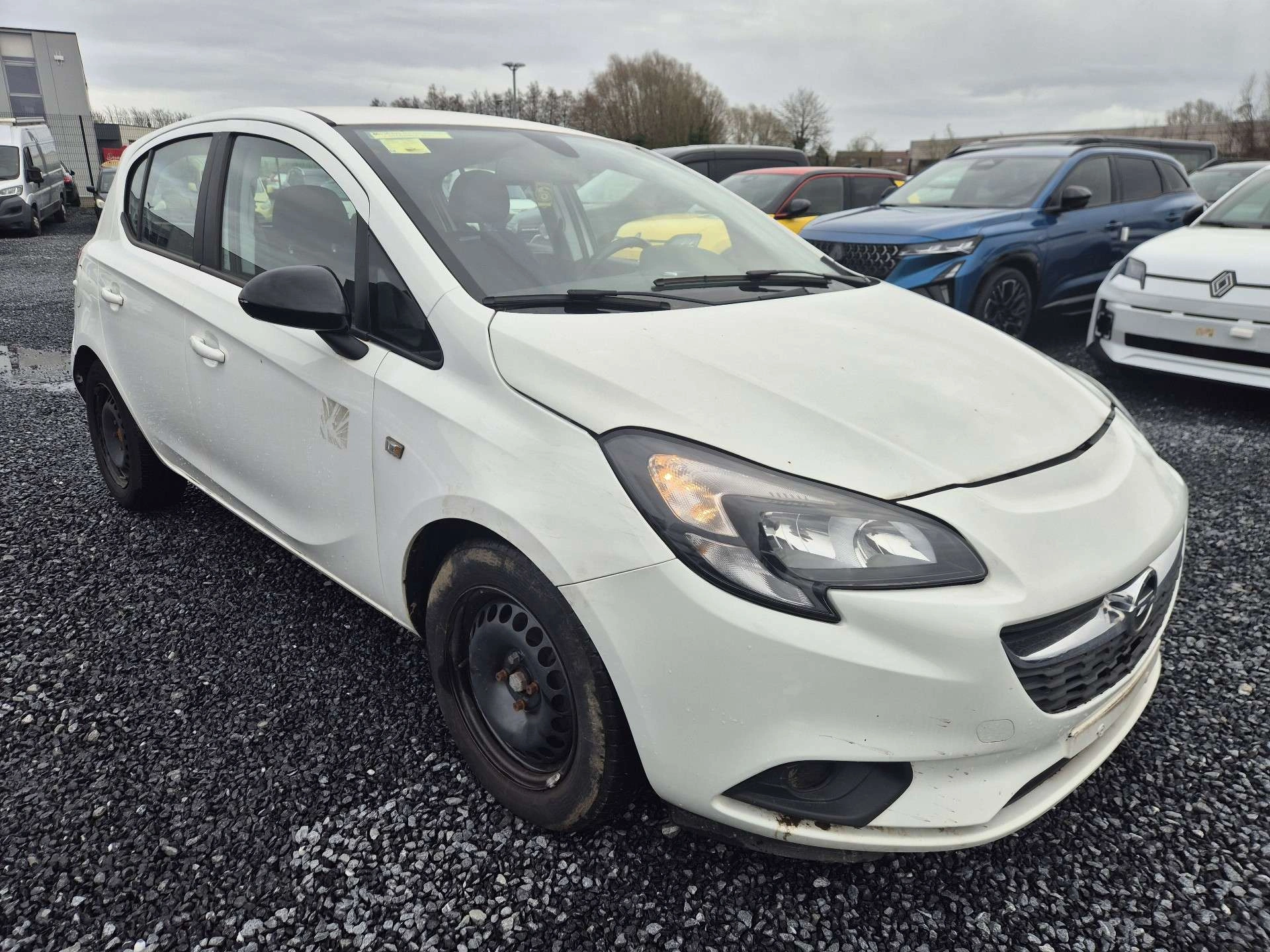 Opel Corsa 1.4i Cosmo / Radio / Clim / USB / Marchand/Export