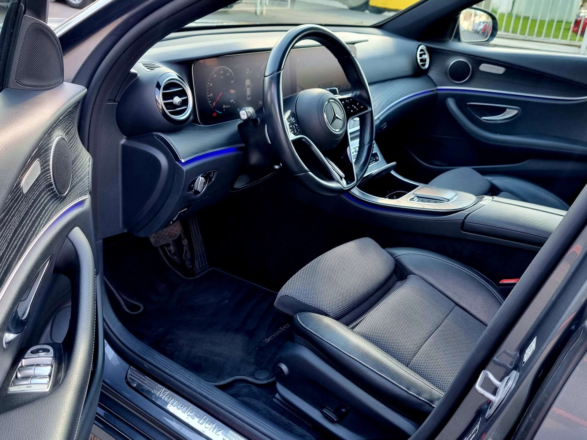 Mercedes-Benz E 200 E 200 d Sport Aut. / 160 Cv / Full Led / Cuir ...