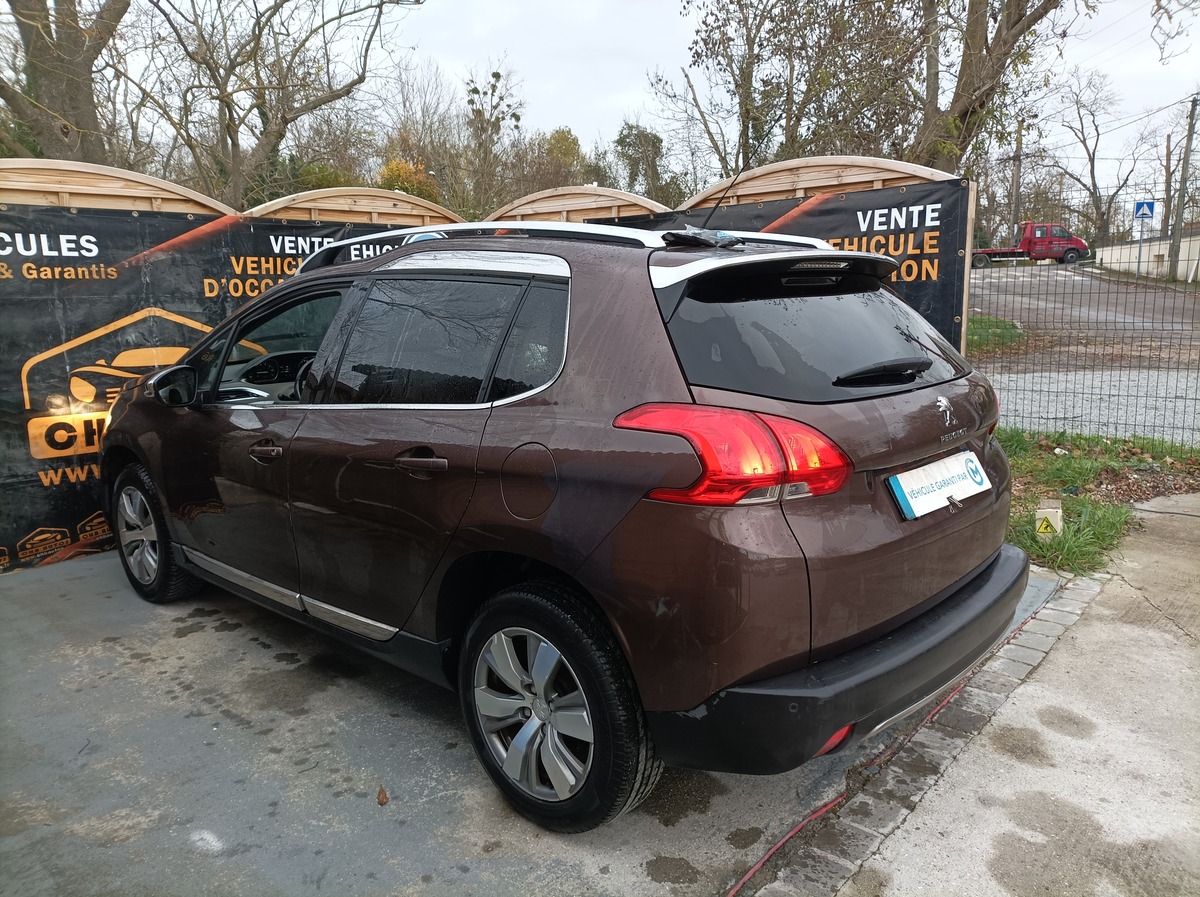 Peugeot 2008 1.2 VTI 82 ALLURE