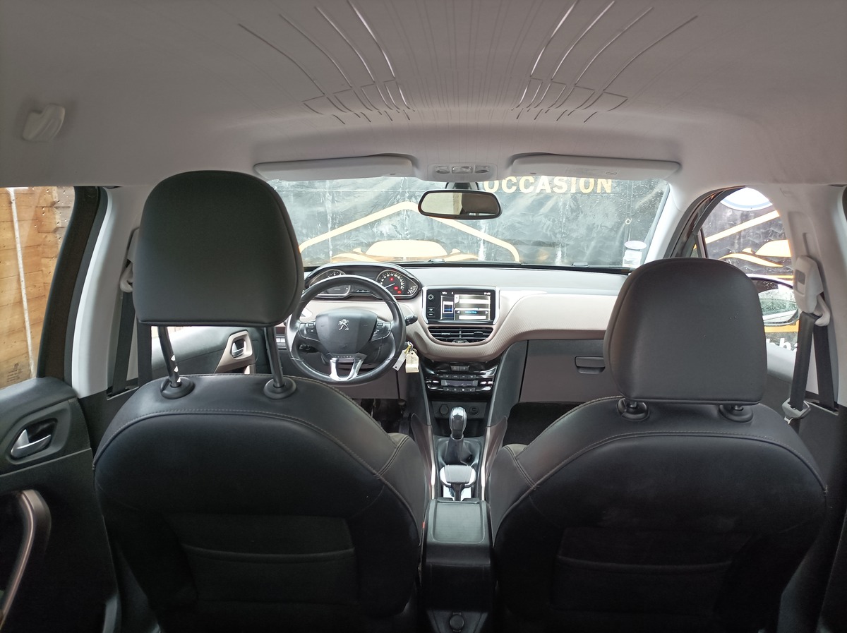 Peugeot 2008 1.2 VTI 82 ALLURE