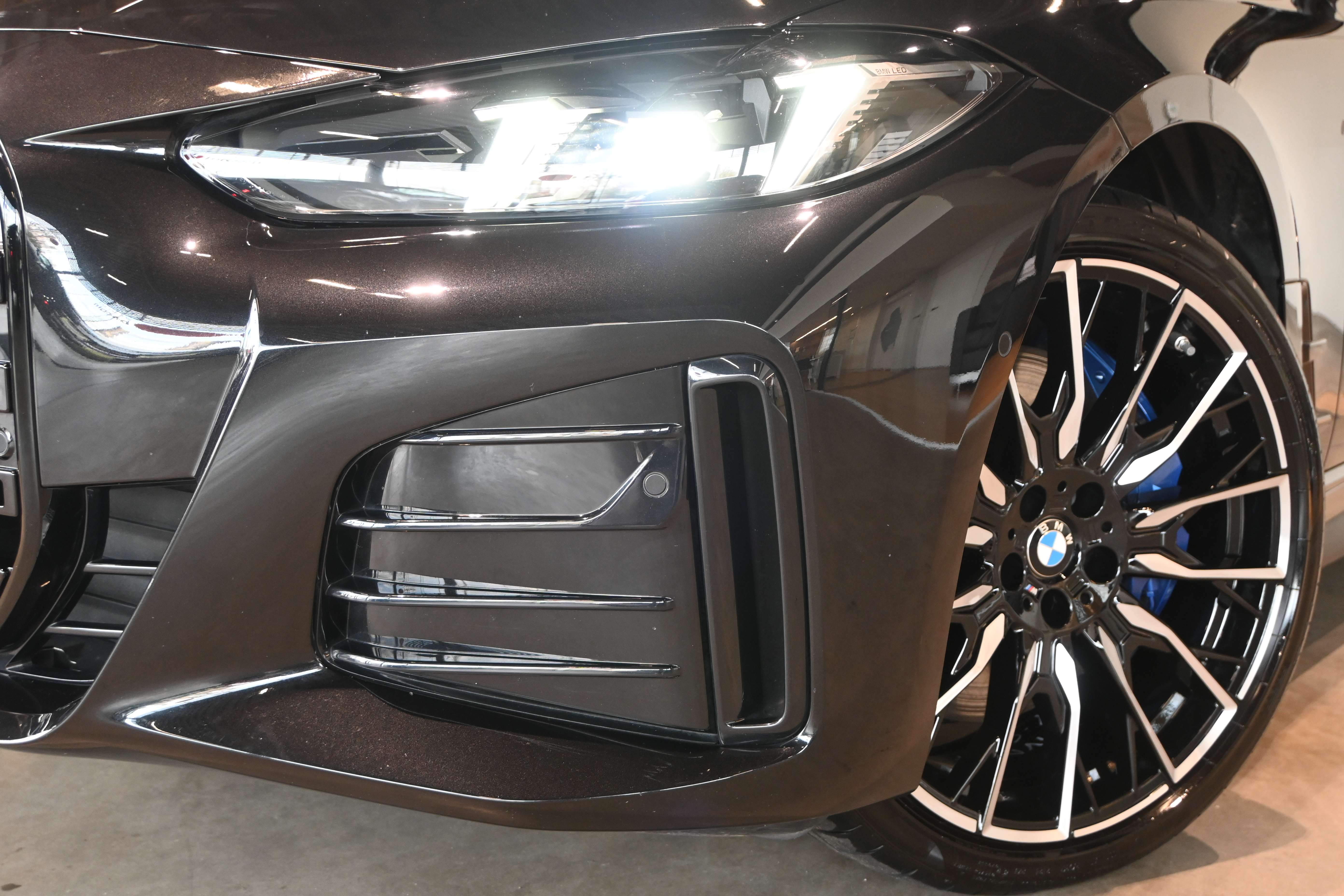 BMW i4 M50 xDrive Gran Coupé M-Pack *360°CAM/HUD/MEMORY*