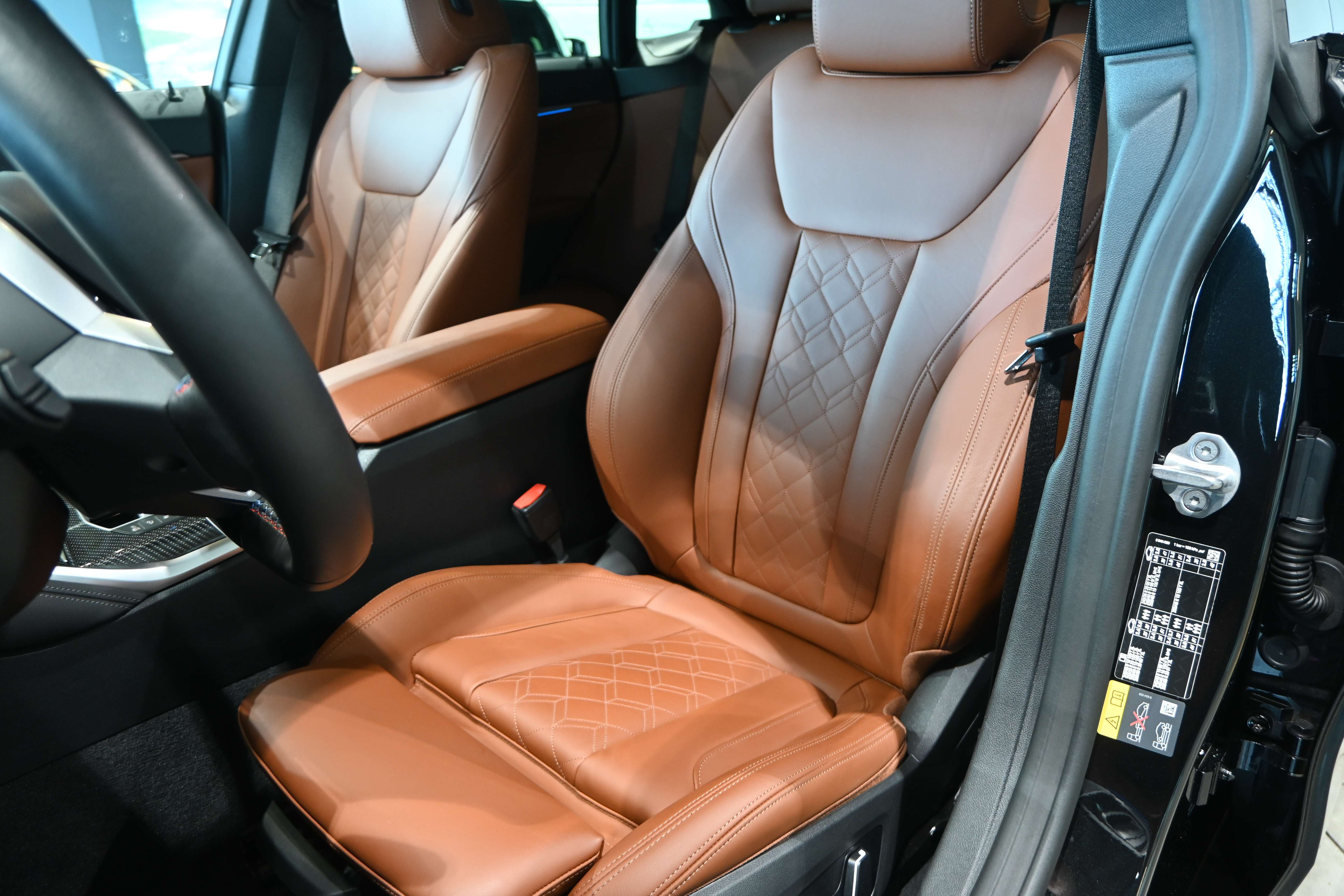 BMW i4 M50 xDrive Gran Coupé M-Pack *360°CAM/HUD/MEMORY*