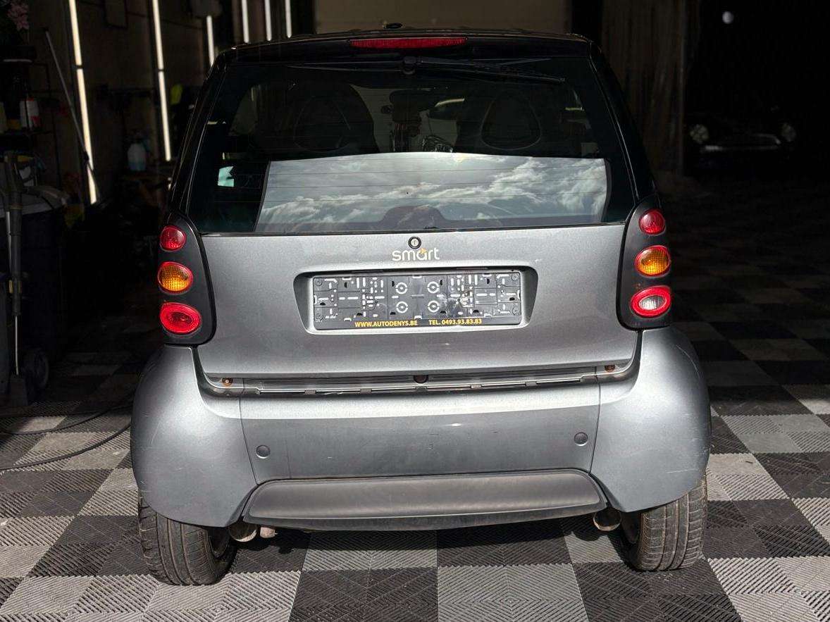 smart forTwo Coupé 0.7 Turbo AUTOMATIQUE bj. 2004 137000km