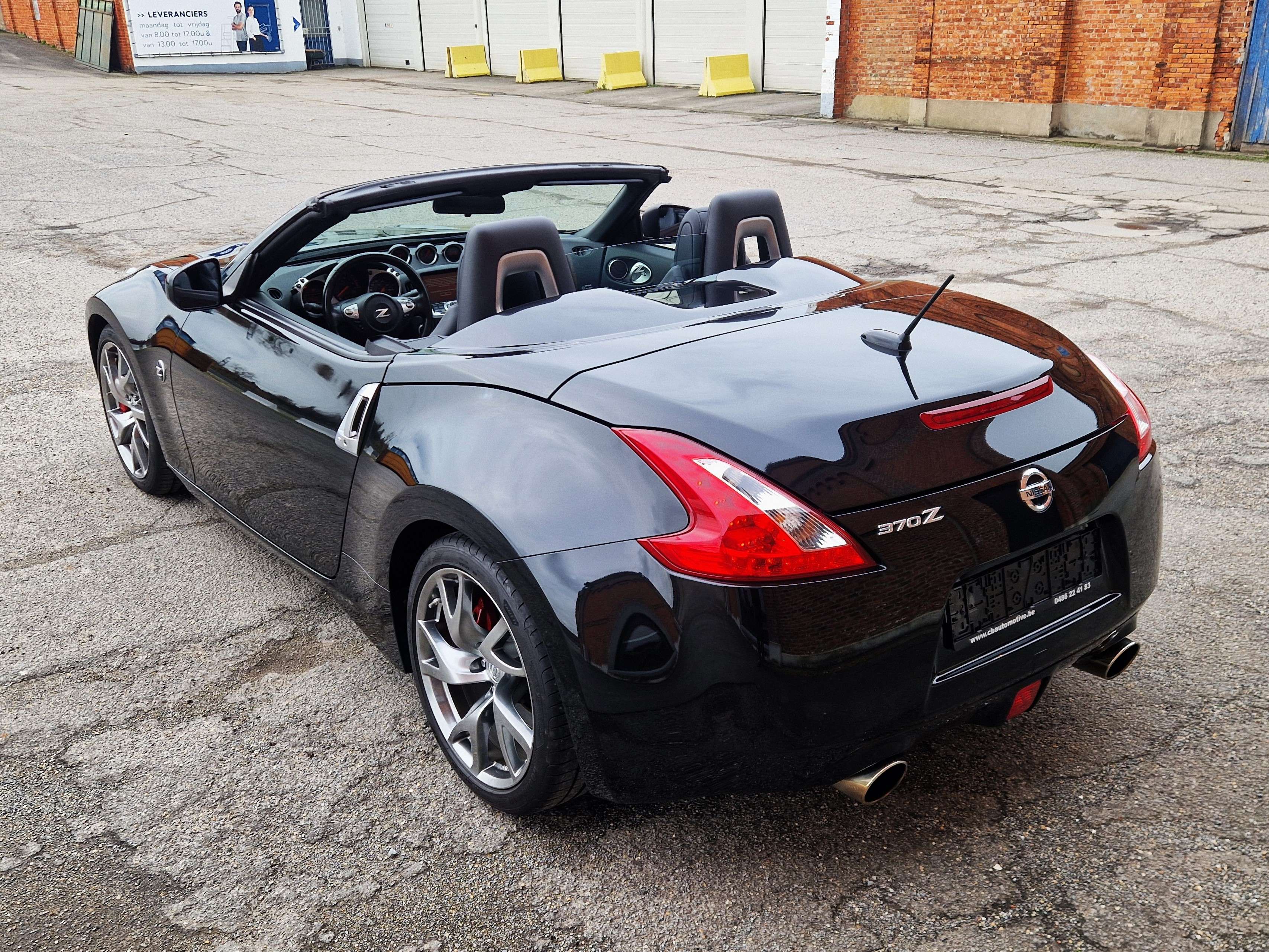 Nissan 370Z 370Z 3.7i V6 Cabriolet