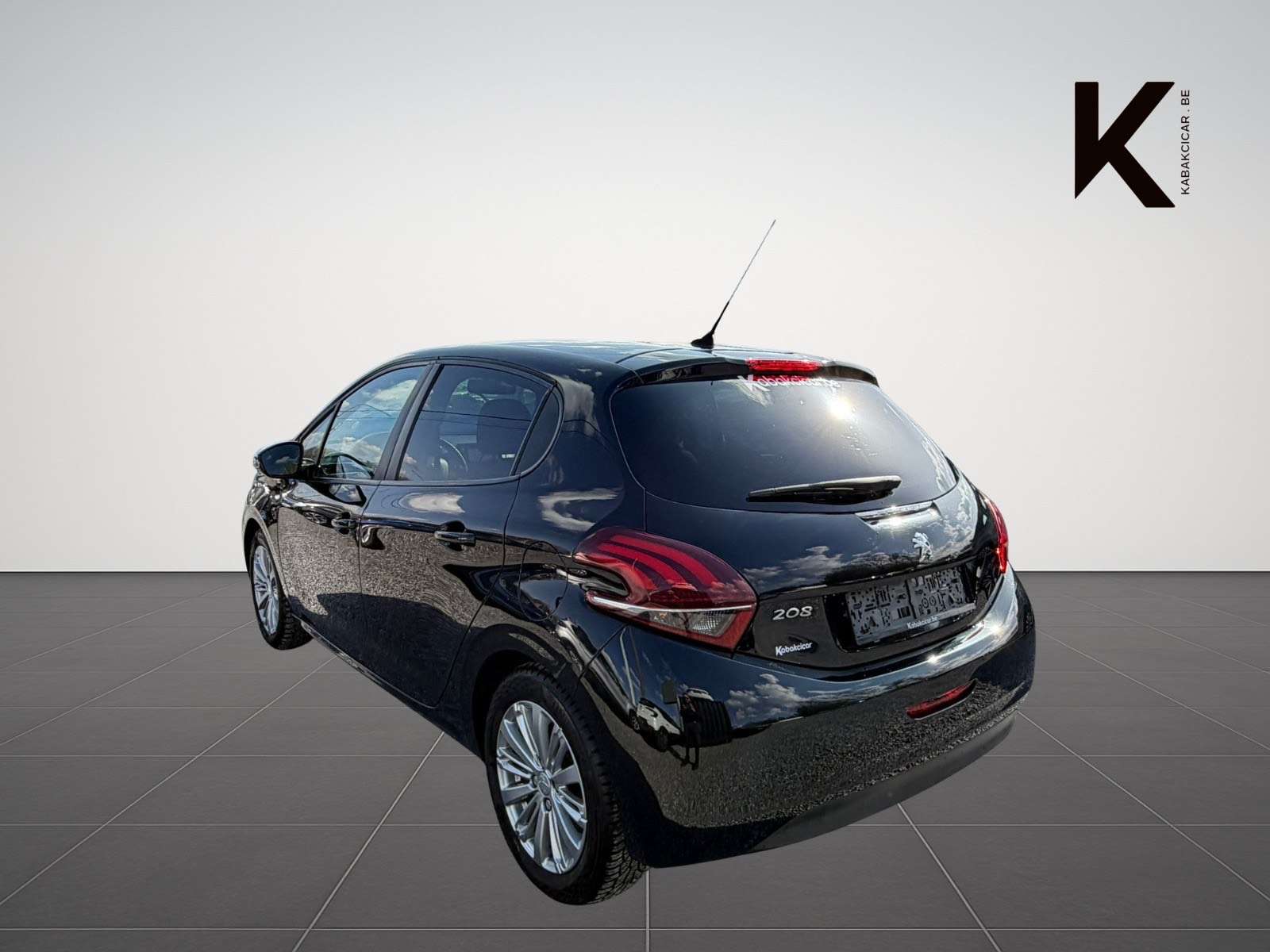 Peugeot 208 208 1.2i Style / Navi / Radar / Garantie 12 Mois
