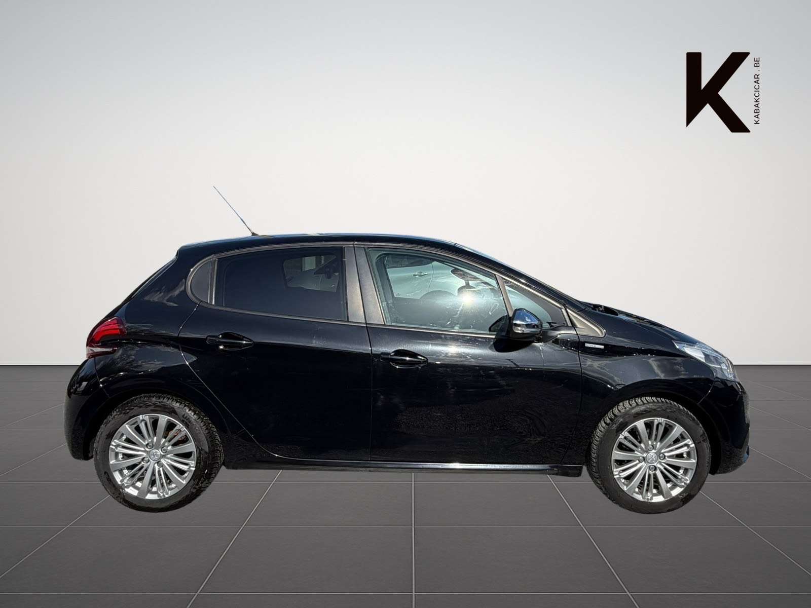 Peugeot 208 208 1.2i Style / Navi / Radar / Garantie 12 Mois