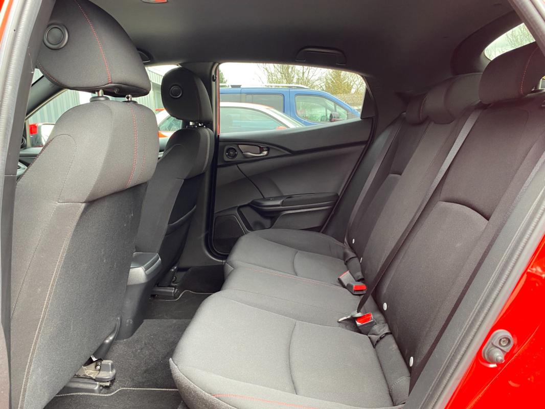 Honda Civic 2020 1.0 i-VTEC 126 Elegance Sport Line - 65 000 km Garantie Suivi Honda