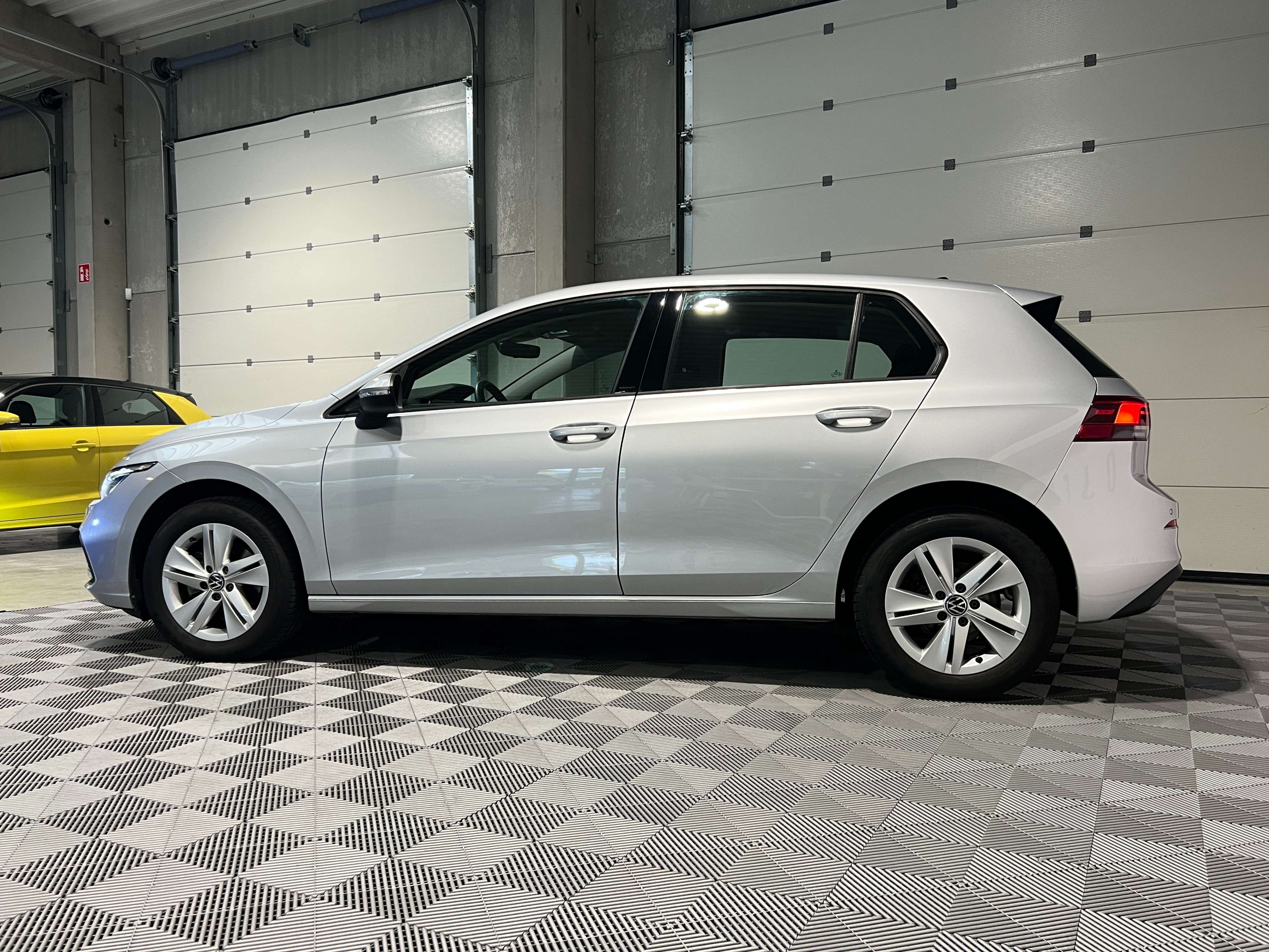 Volkswagen Golf 2.0 TDI/GPS/CARPLAY/PDC AV+ARR/LED/LED AMBIANCE