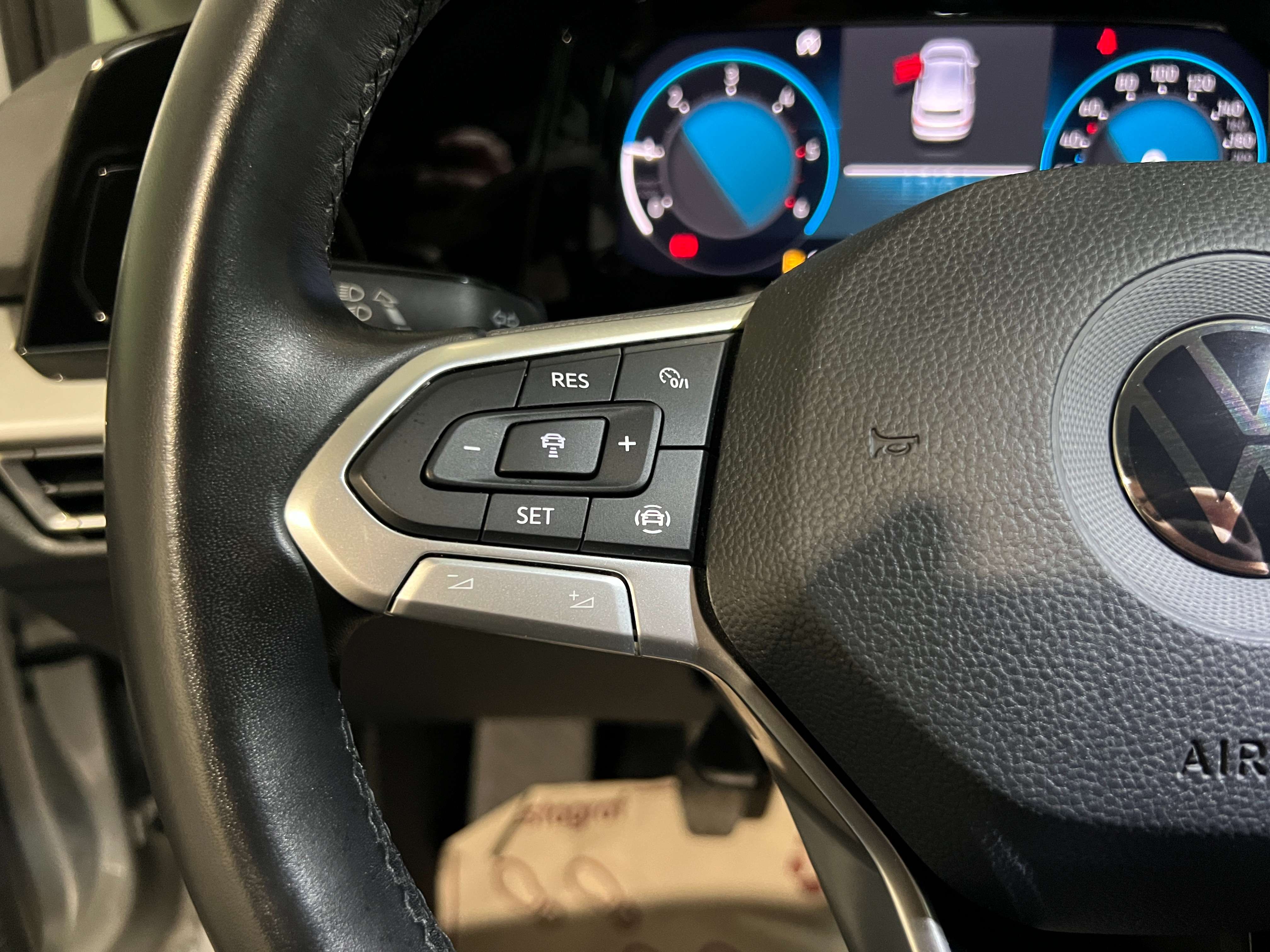 Volkswagen Golf 2.0 TDI/GPS/CARPLAY/PDC AV+ARR/LED/LED AMBIANCE
