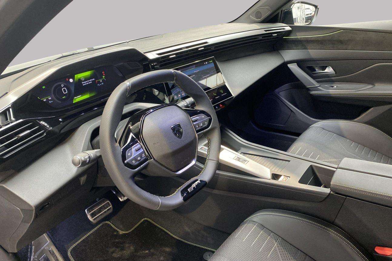 Peugeot 308 GT MHEV* Caméra GPS - NEW MODEL