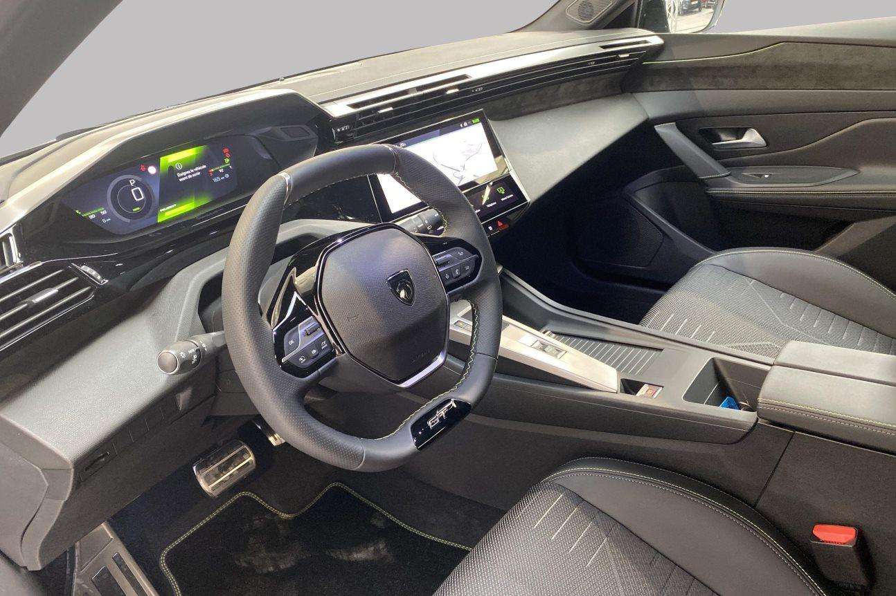 Peugeot 308 GT MHEV* GPS Caméra *NEW MODEL
