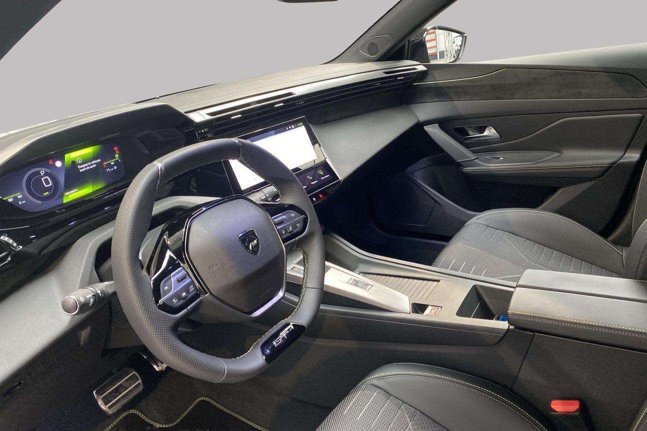 Peugeot 308 GT MHEV*GPS Caméra NEW MODEL