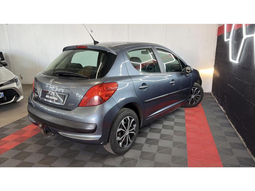 Peugeot 207 1.4i 16V BERLINE Exécutive PHASE 1