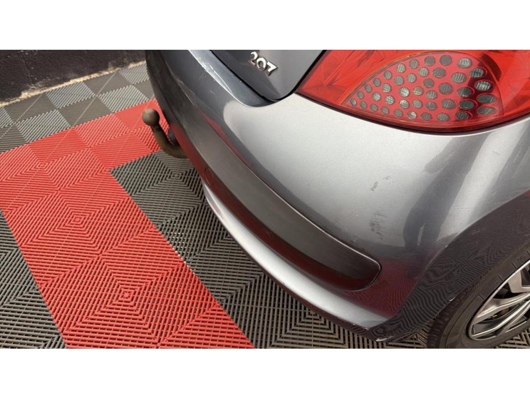 Peugeot 207 1.4i 16V BERLINE Exécutive PHASE 1