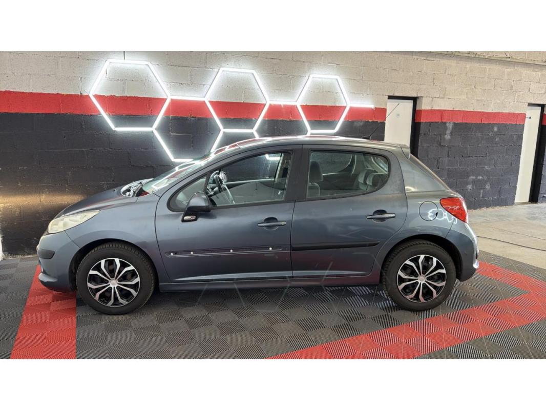 Peugeot 207 1.4i 16V BERLINE Exécutive PHASE 1