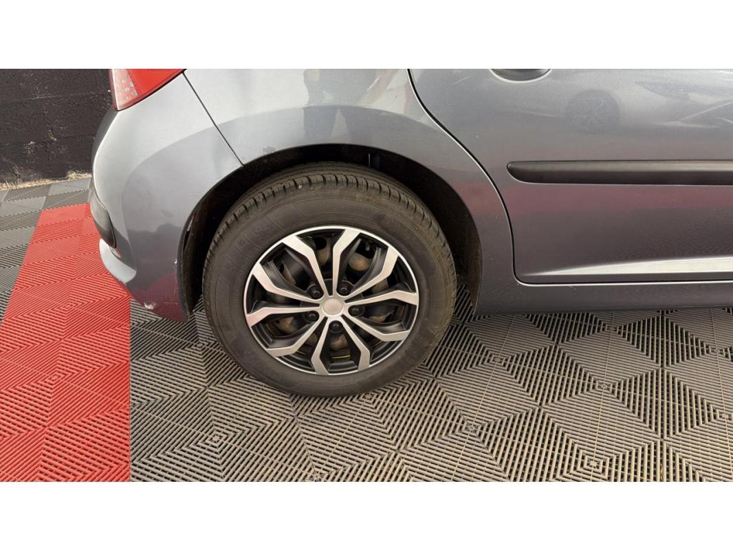 Peugeot 207 1.4i 16V BERLINE Exécutive PHASE 1