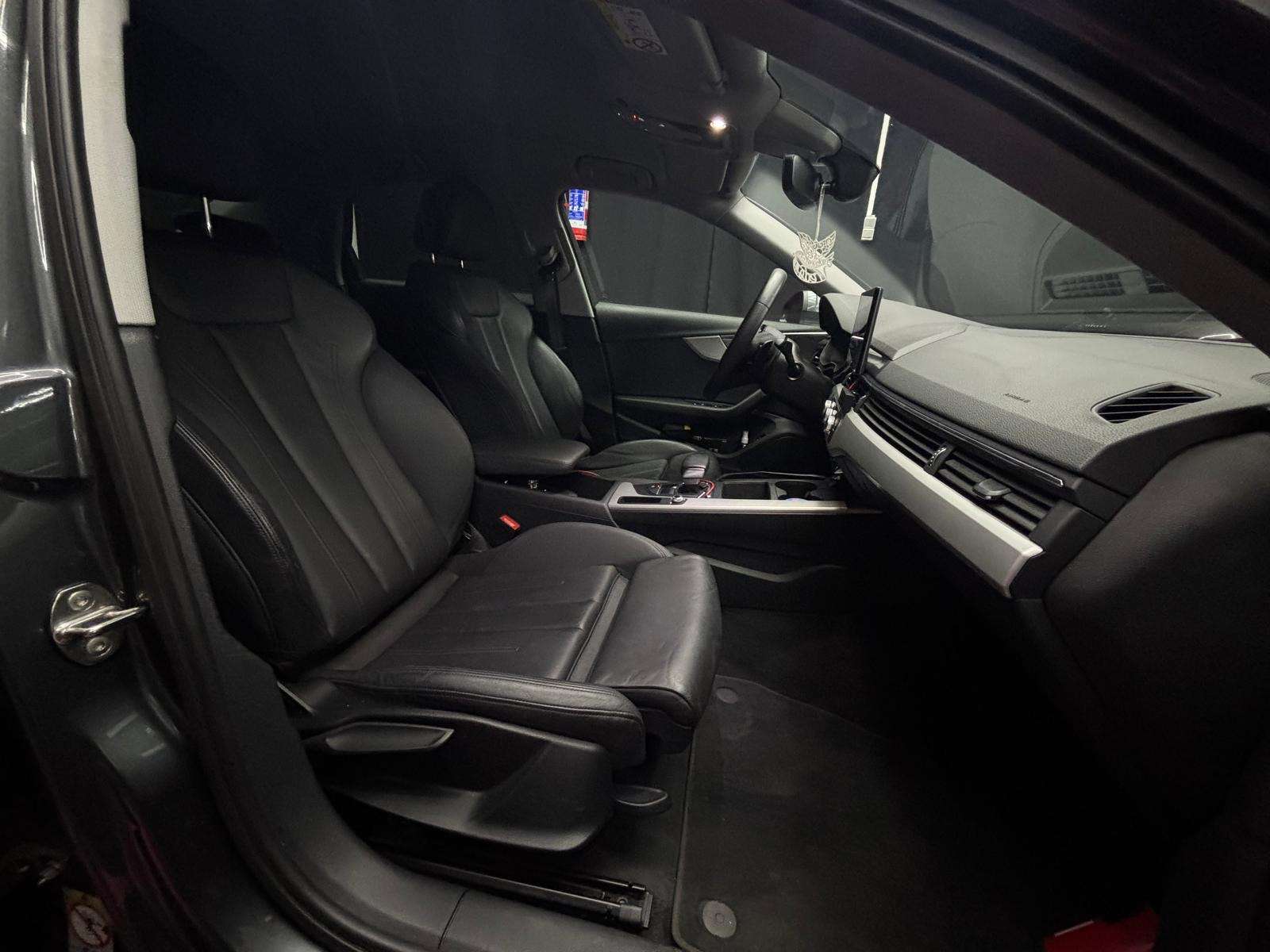 Audi A4 A4 35 TFSI/ S line/ 1er Prop / carnet complet