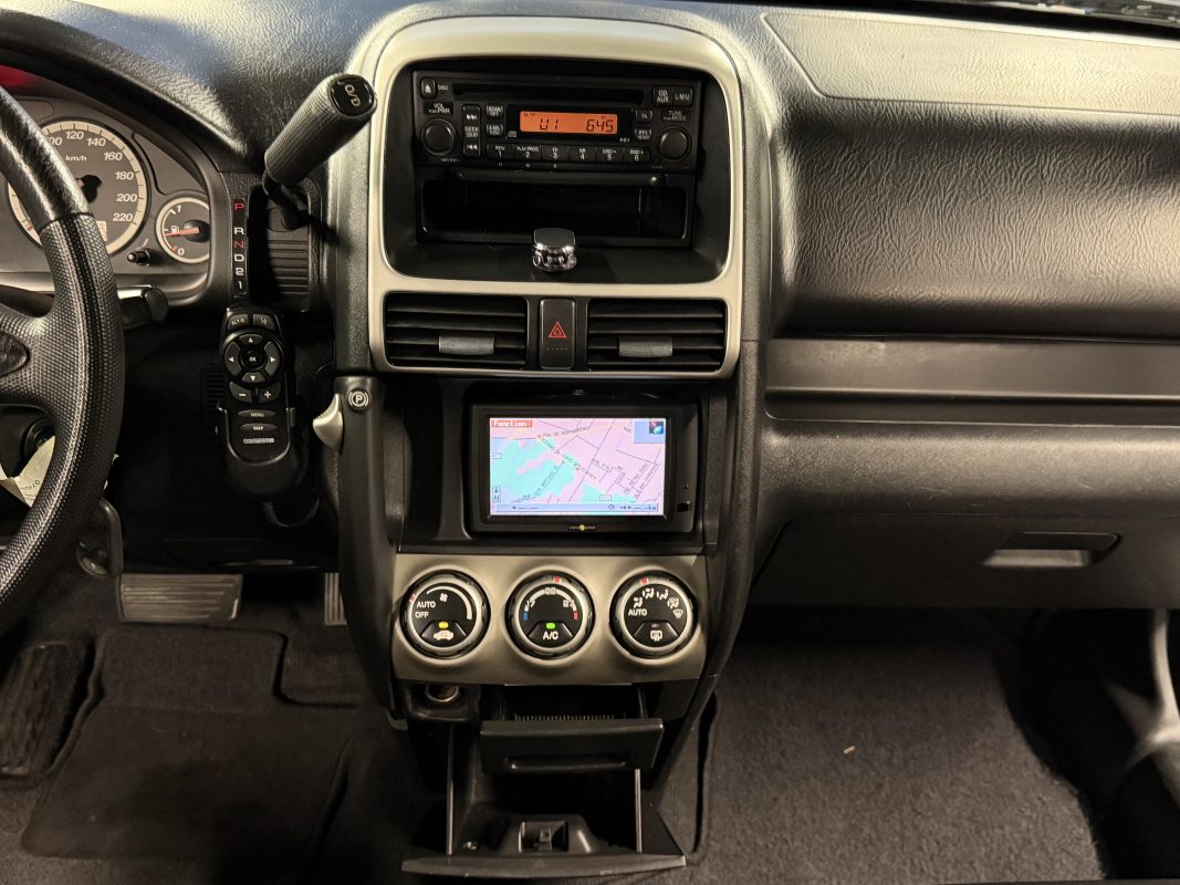 Honda Cr-v II 2.0 VTEC 150 Cv BOITE AUTOMATIQUE CUIR TOIT OUVRANT GPS 94 100 Kms - GARANTIE 1 AN