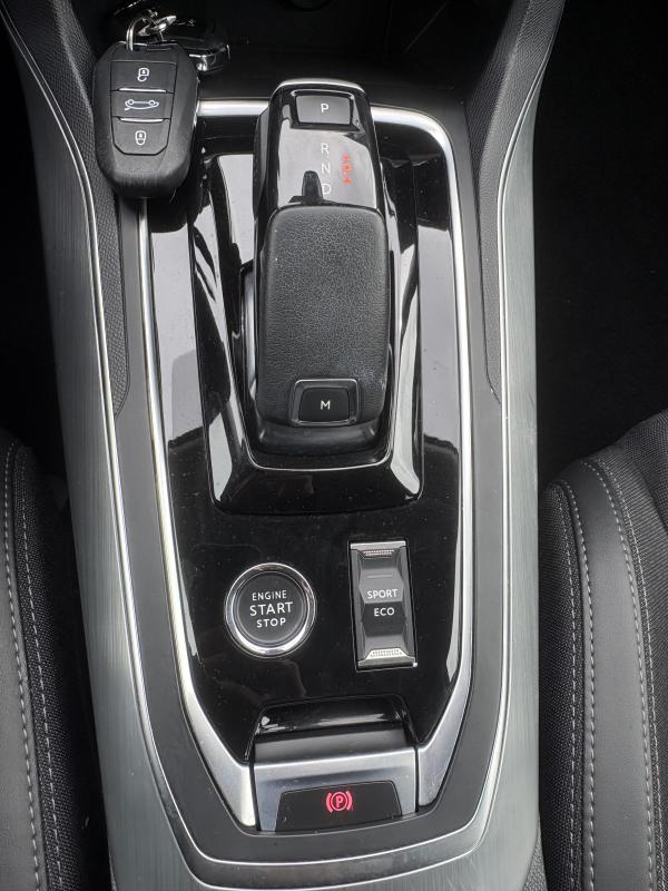 Peugeot 308 BLUEHDI 131CV ALLURE BOITE AUTOMATIQUE EAT8