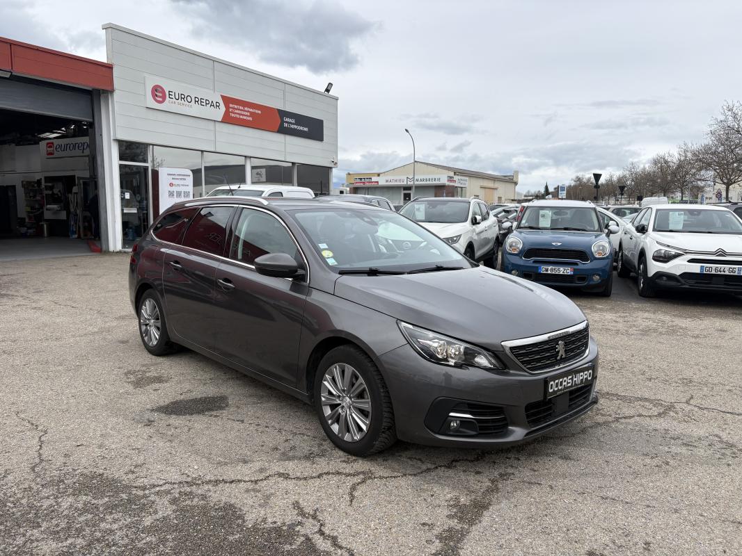 Peugeot 308 BLUEHDI 131CV ALLURE BOITE AUTOMATIQUE EAT8/ 1ERE MAIN ENTRETIENS COMPLETS
